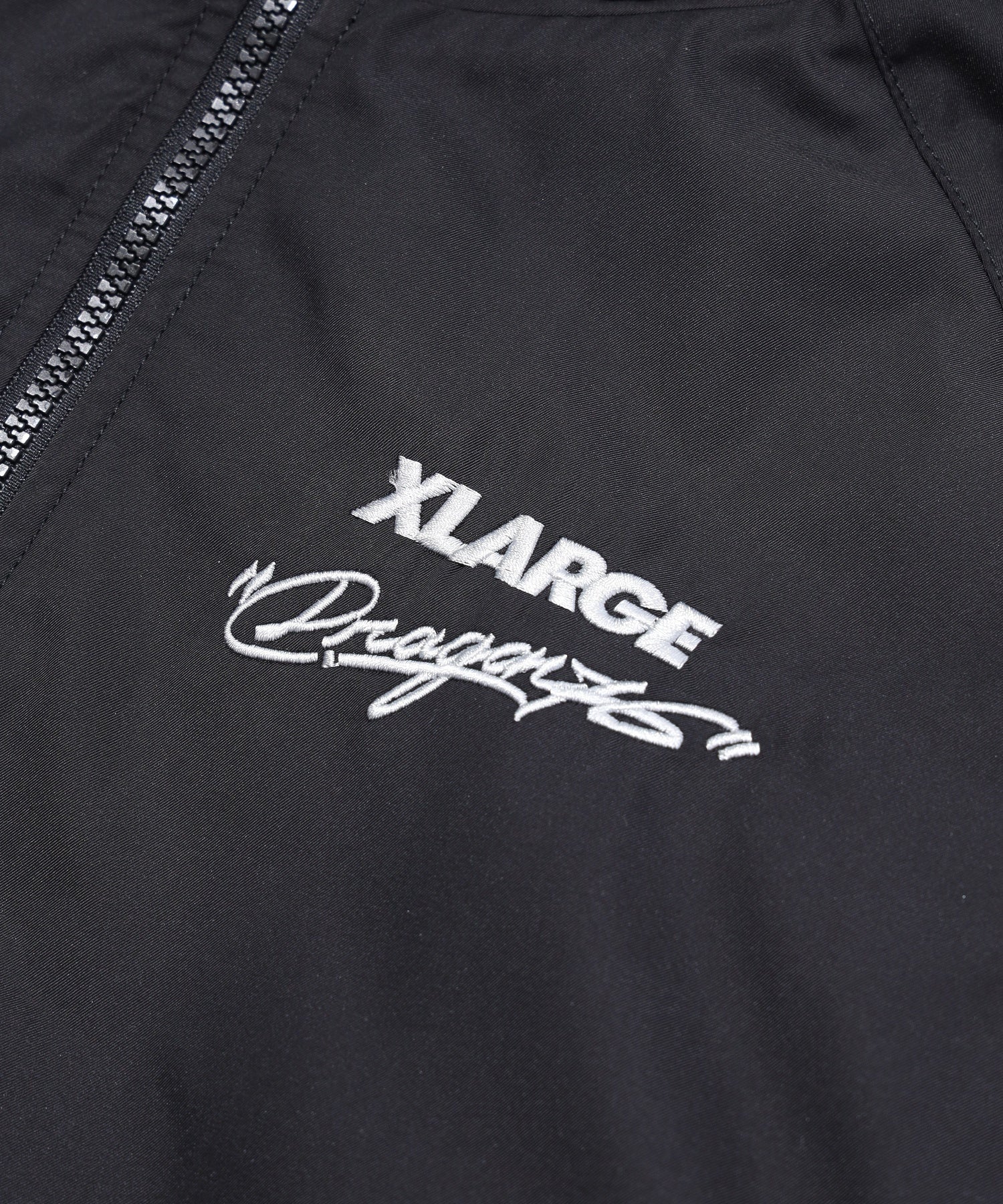 XLARGE x Dragon76 x JAPAN WALLS HOODED JACKET calif-ART