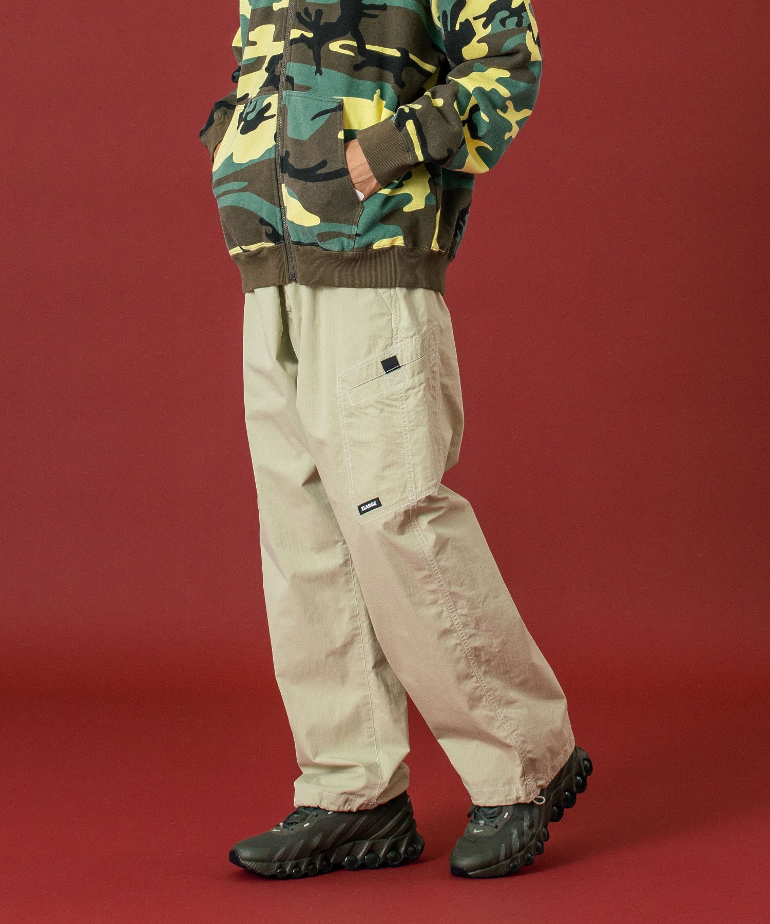 MODEL 身長183cm / 着用サイズ：34inch