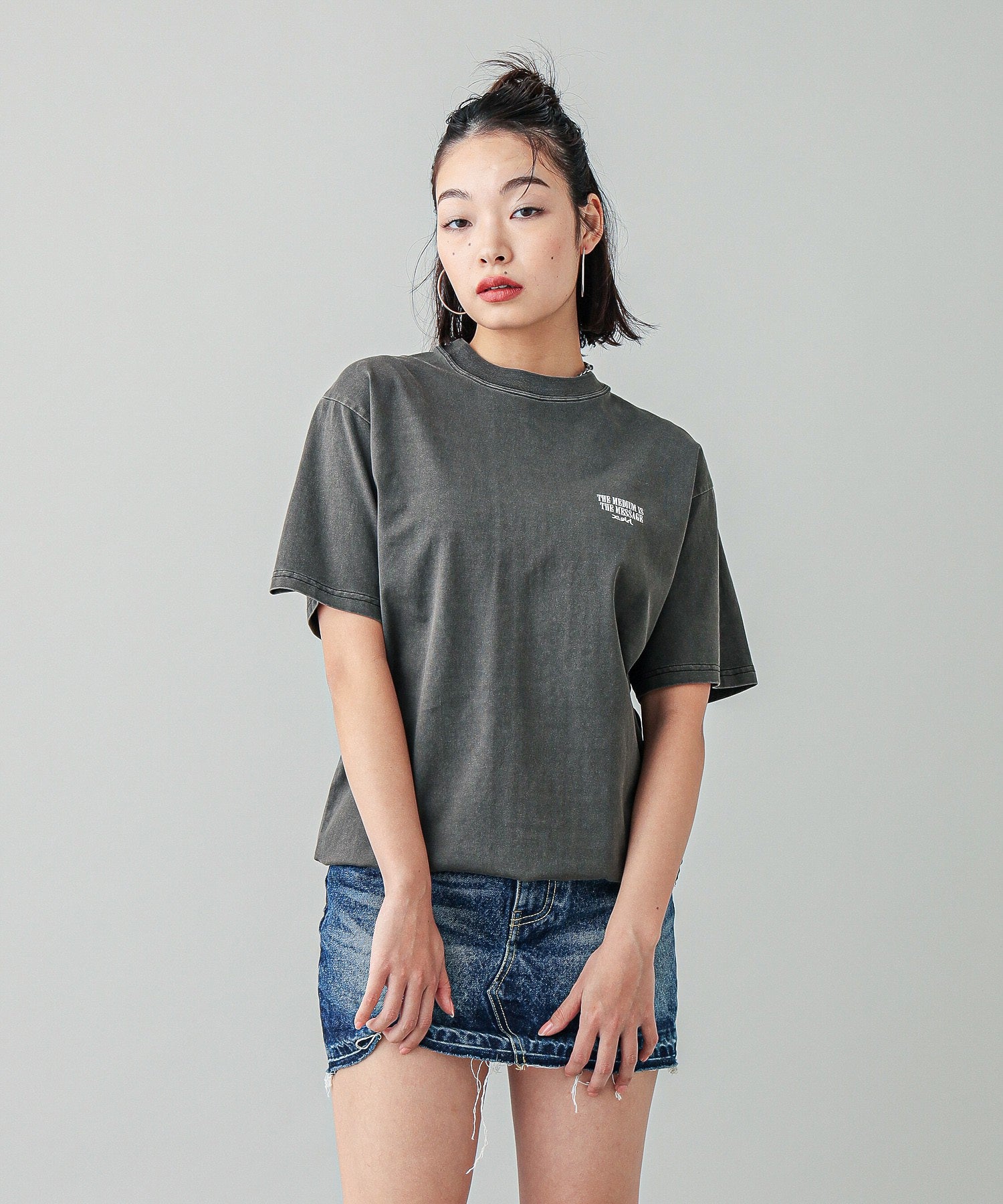 VINTAGE LABEL FACE LOGO S/S TEE