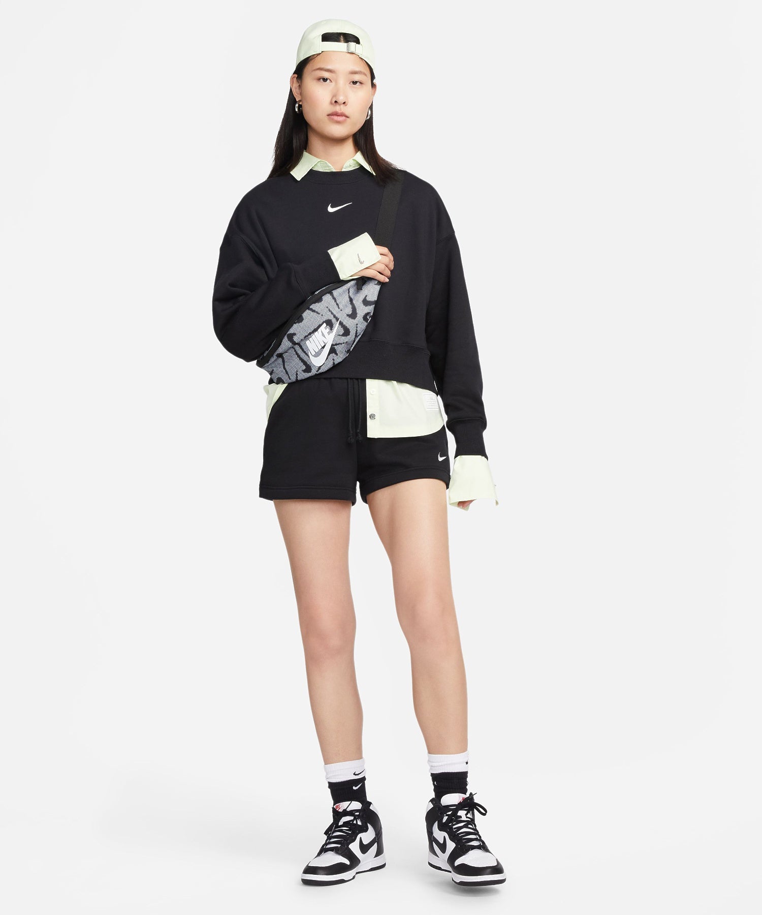 NIKE/ナイキ/WMNS STYLES FLEECE L/S CREW OOS/DQ5762