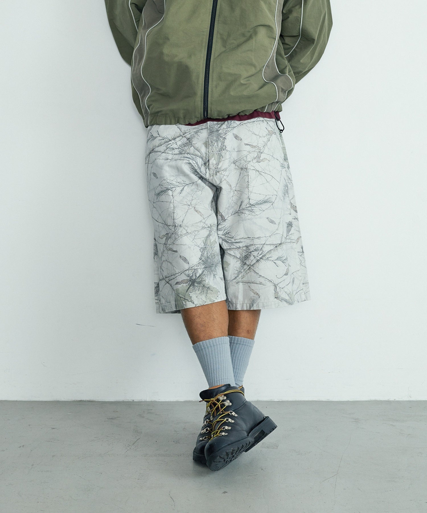 MODEL身長：170cm / 着用サイズ：34inch