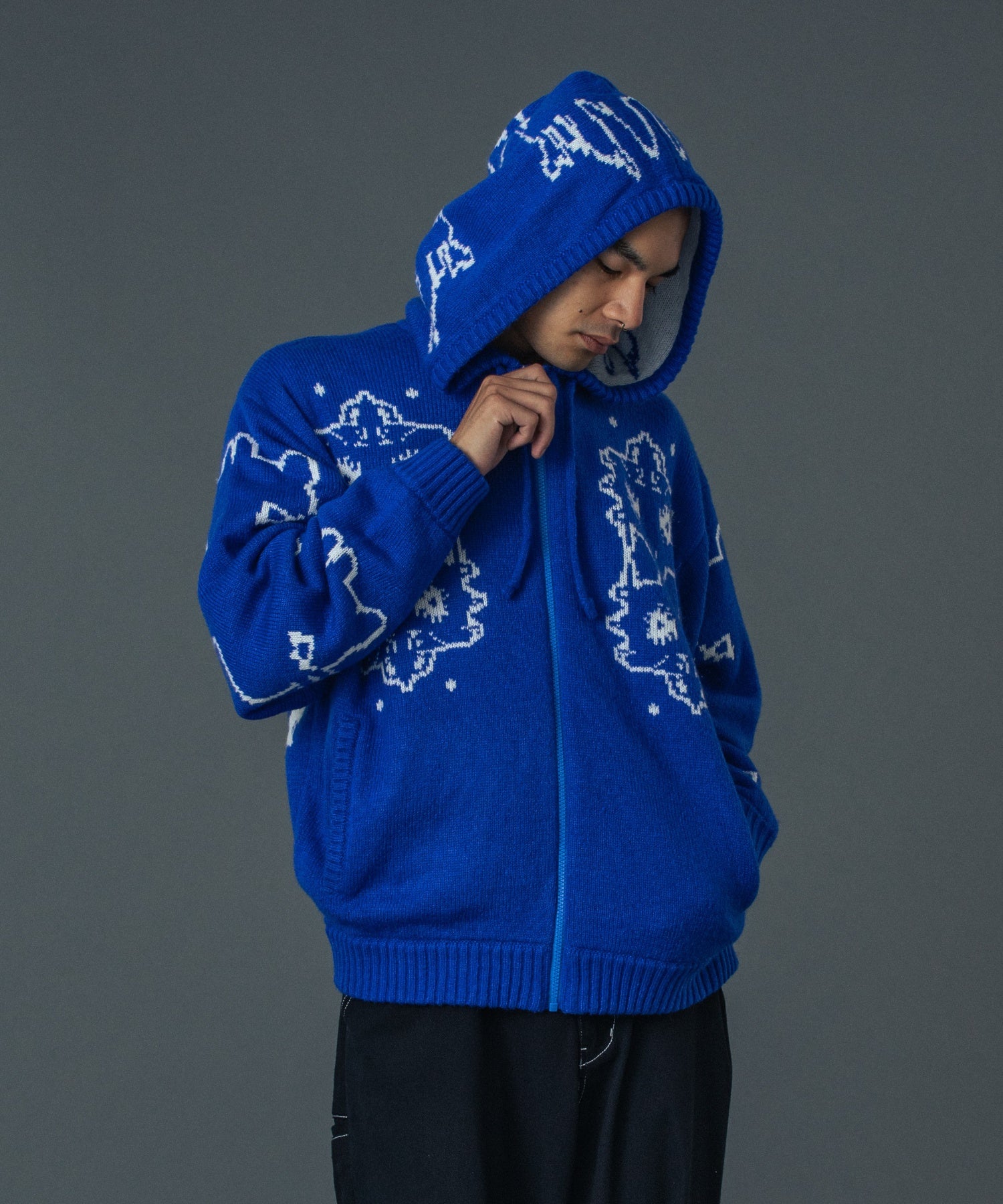 MODEL 身長172cm / 着用サイズ：Lサイズ