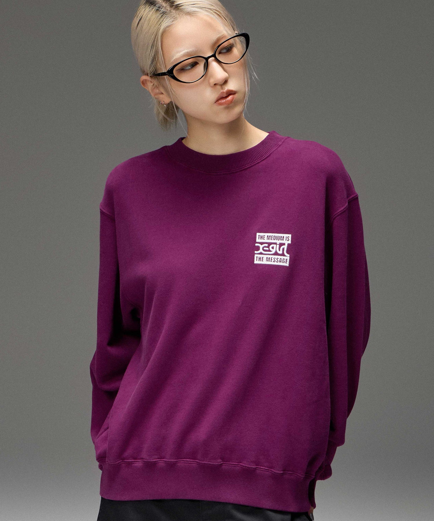 BOX AND MILLS LOGO PATCH SWEATSHIRT