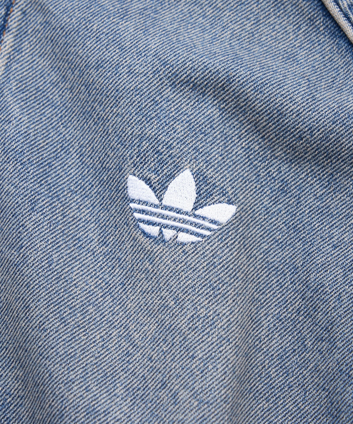 adidas/アディダス/SST ADICOLOR DENIM TRACKTOP LIGHT WASH SB208