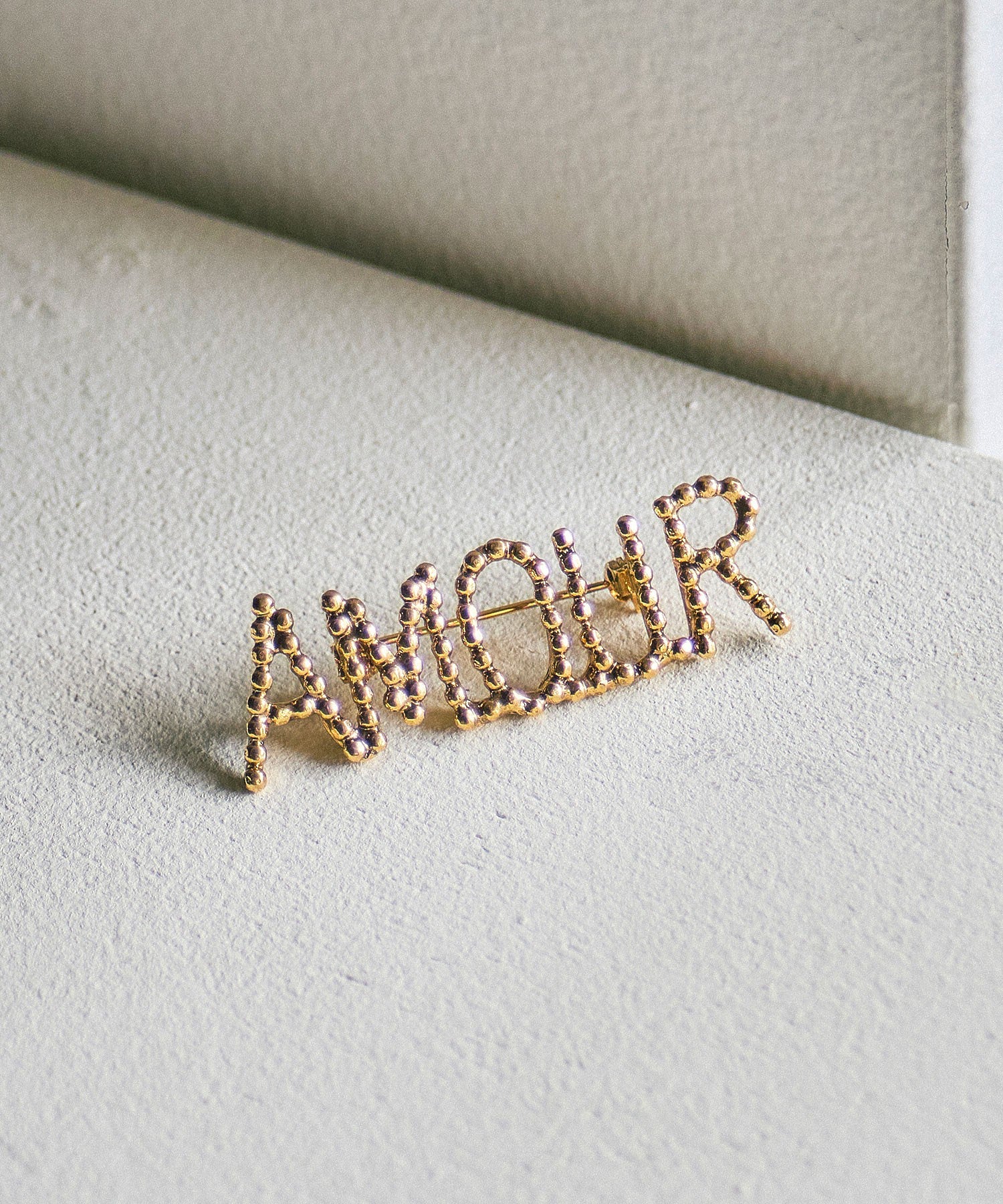 ADER.bijoux/CUTSTEEL AMOUR BROOCH