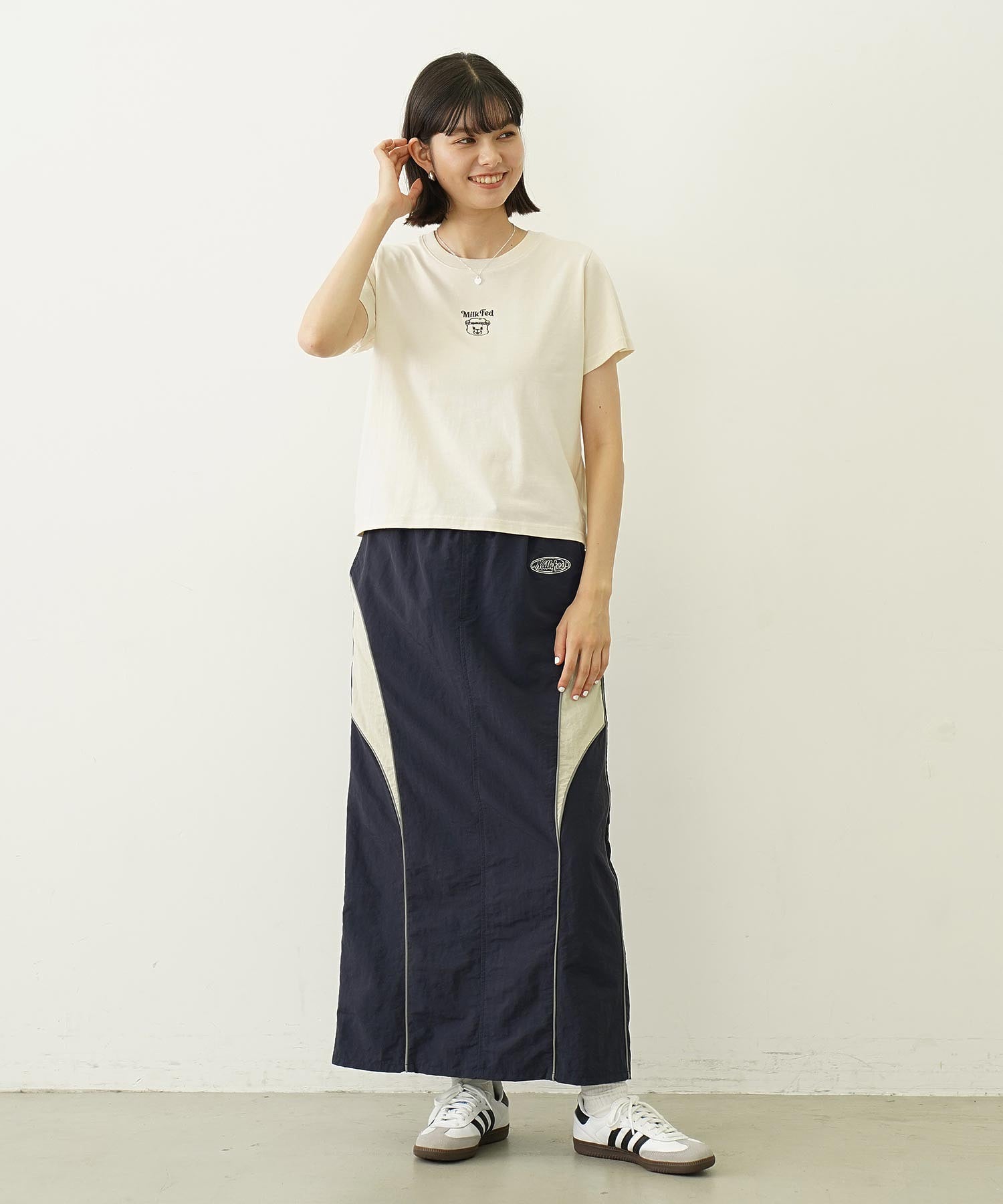 LINE PIPING LONG SKIRT