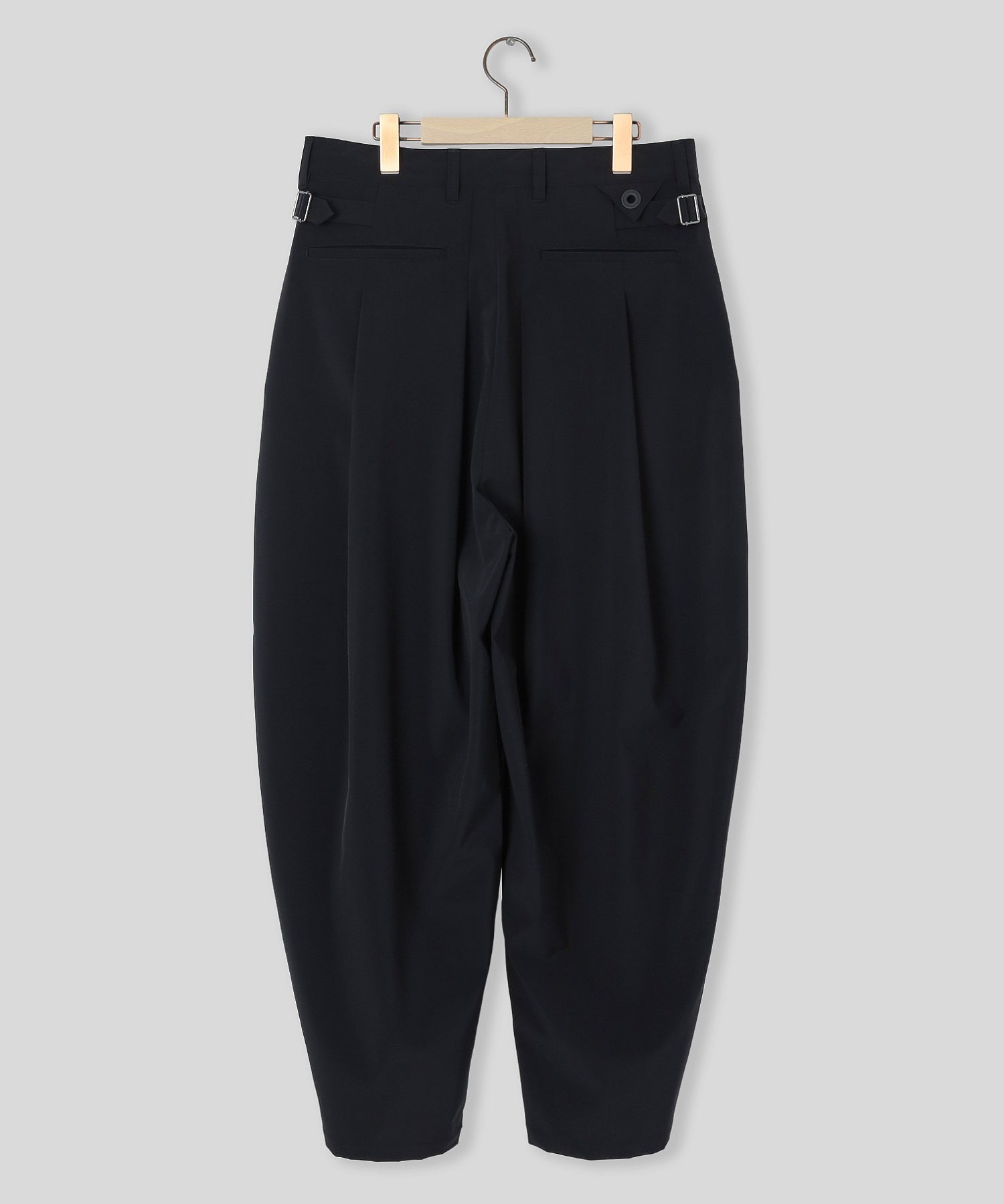 WHITE MOUNTAINEERING/ホワイトマウンテニアリング/8 TUCK WIDE TAPERED PANTS WM2671402