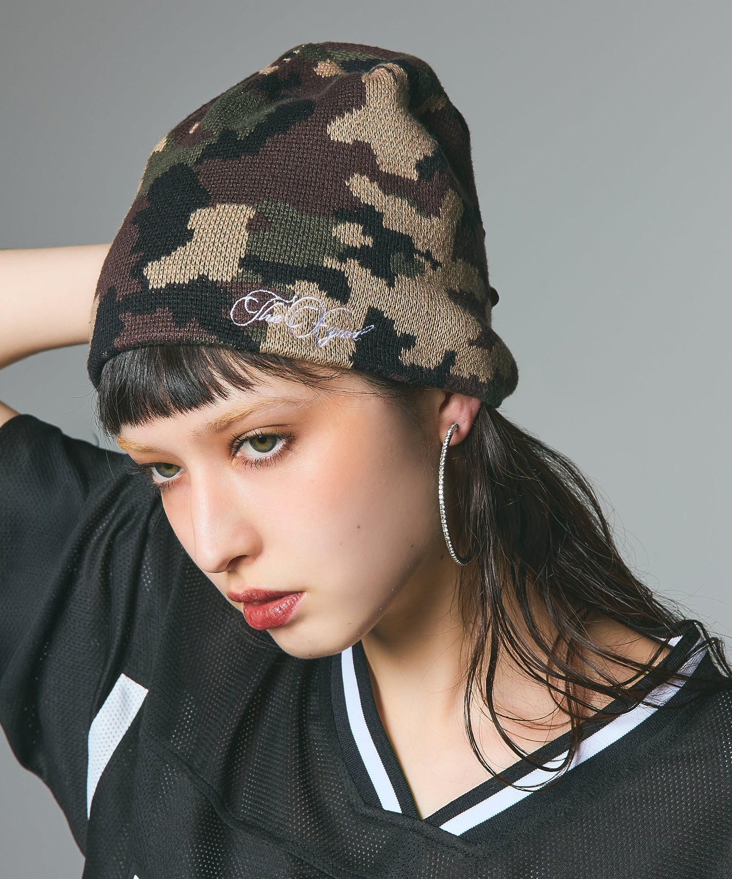 PENCIL SCRIPT LOGO EMBROIDERED BEANIE