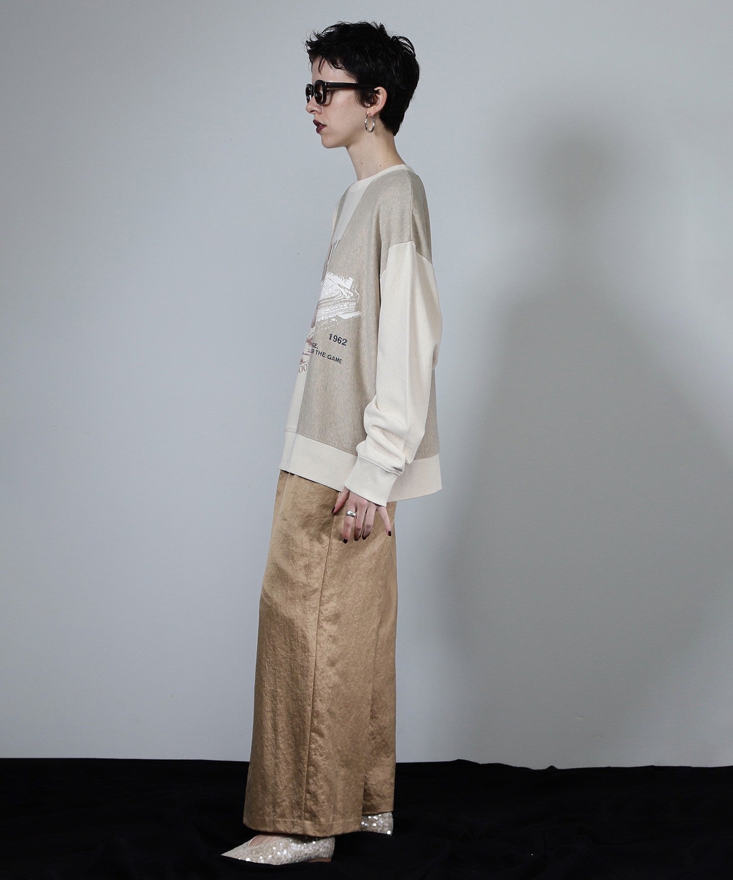 ヴィンテージロゴリメイクライクトップス