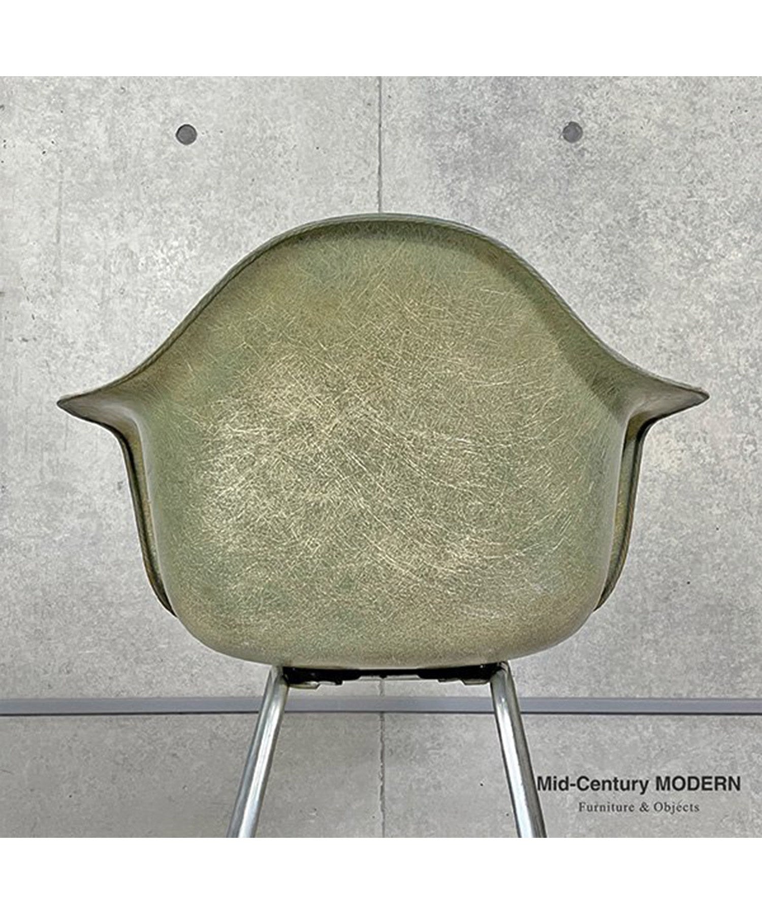 HermanMiller Arm Shell 1st Model / Seaform Green