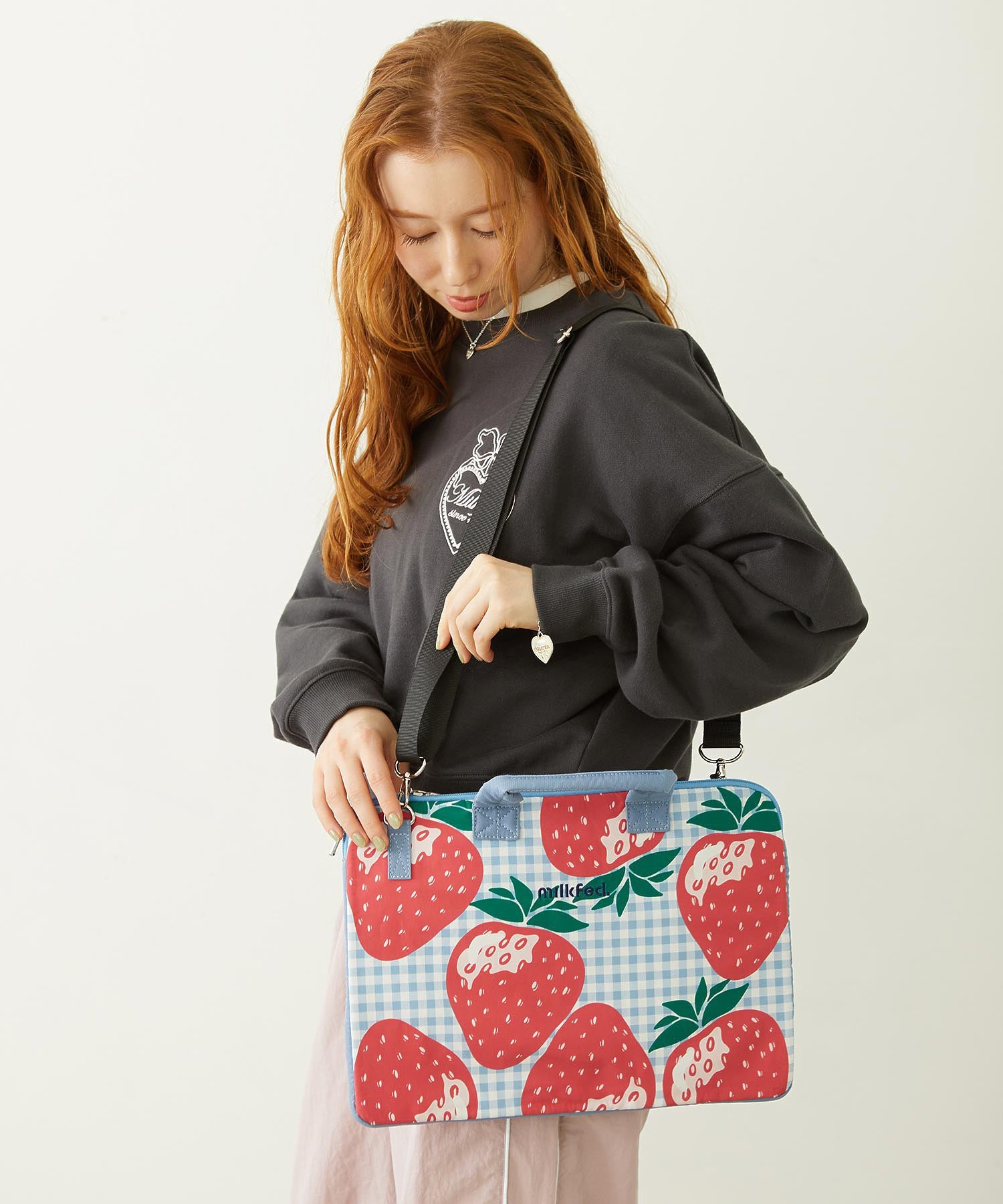 STRAWBERRY PC CASE