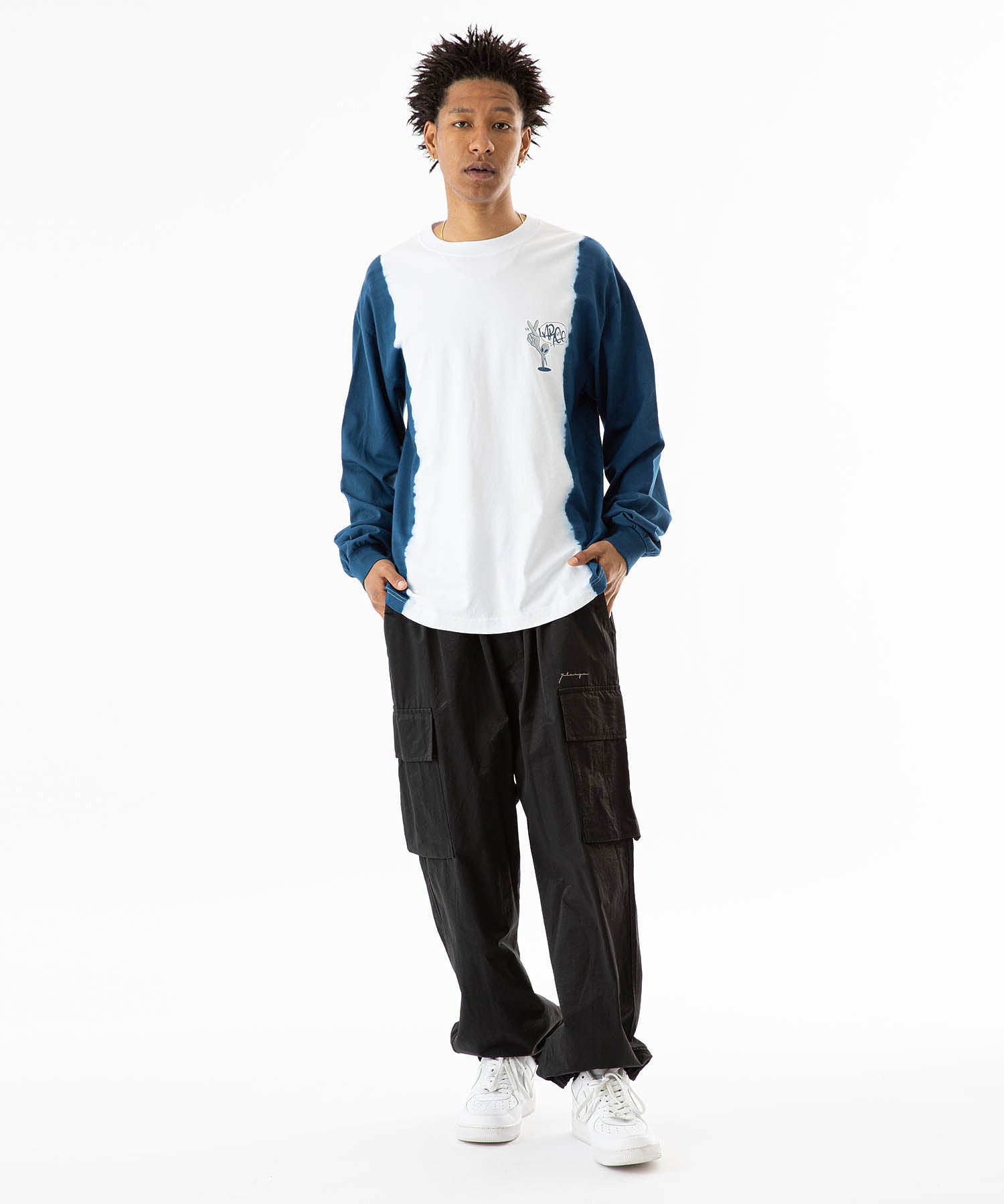 MODEL 身長180cm / 着用サイズ：Lサイズ ※商品の色味の目安は、商品単体の画像をご参照ください。