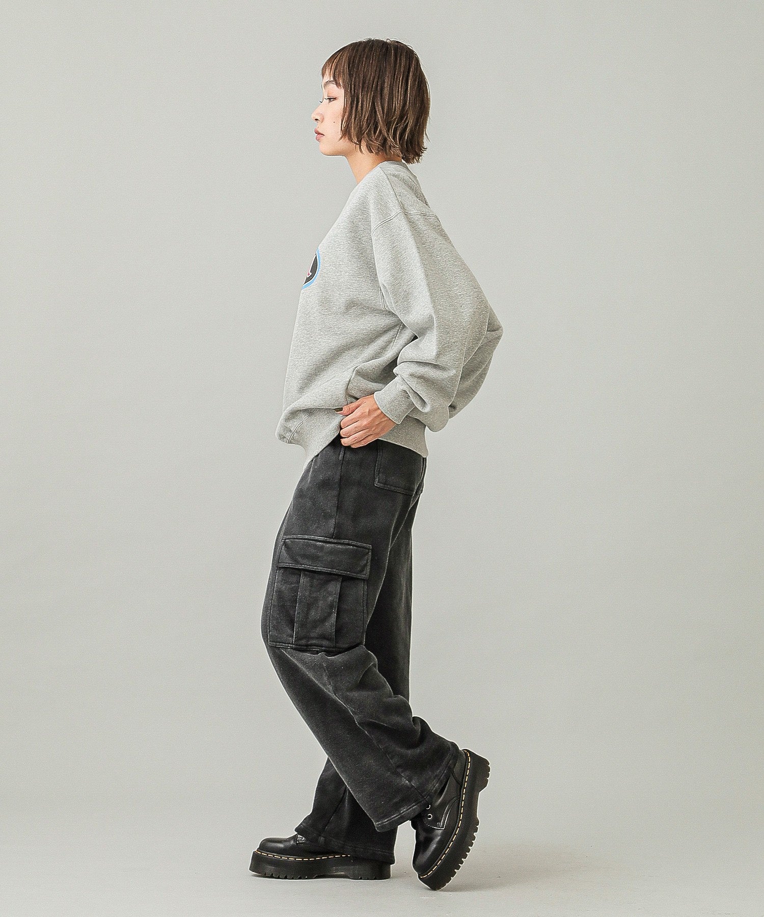 LOOSE FIT SWEAT CARGO PANTS