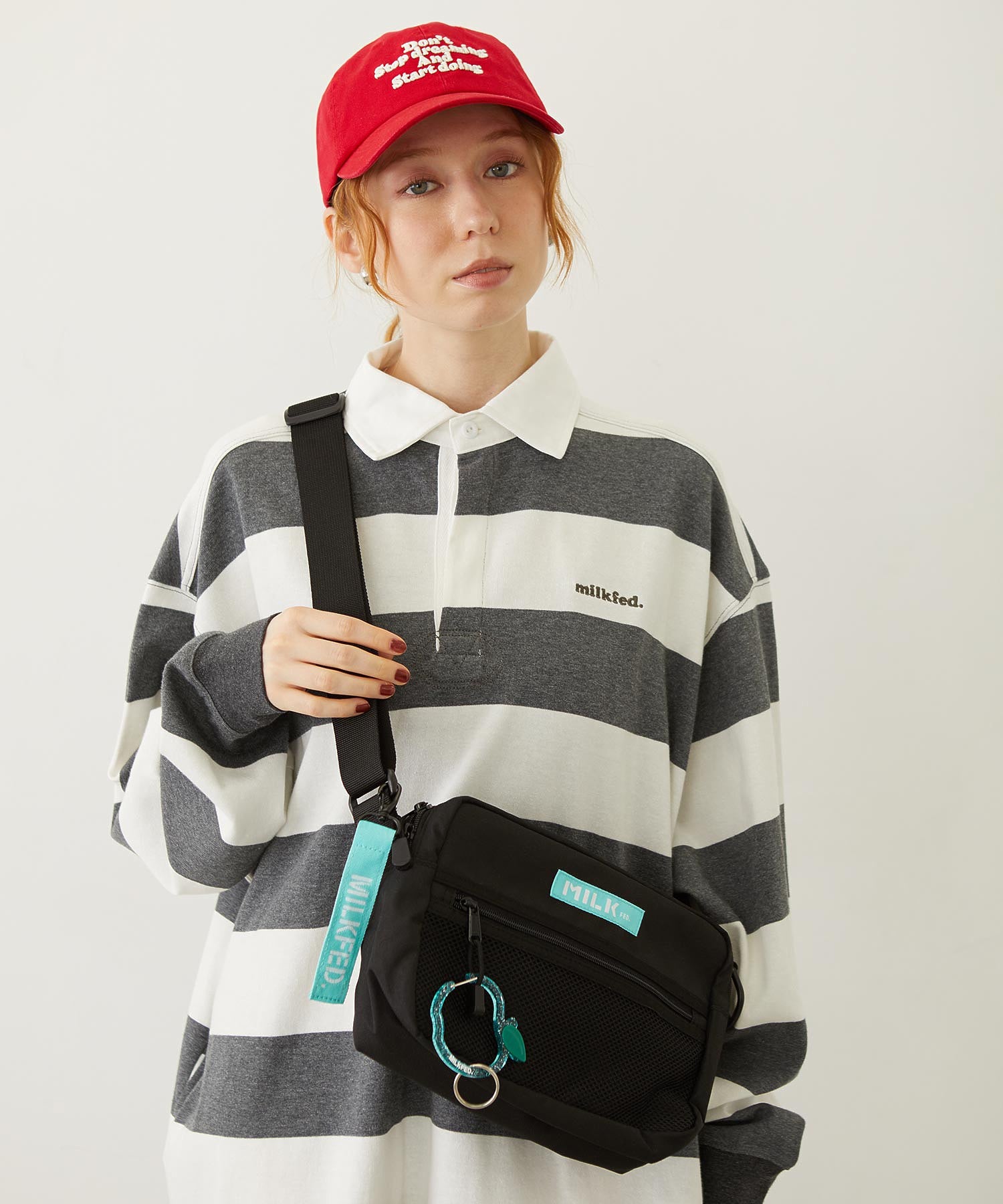 SHOULDER WIDE BAG MESH POCKET LtGREEN
