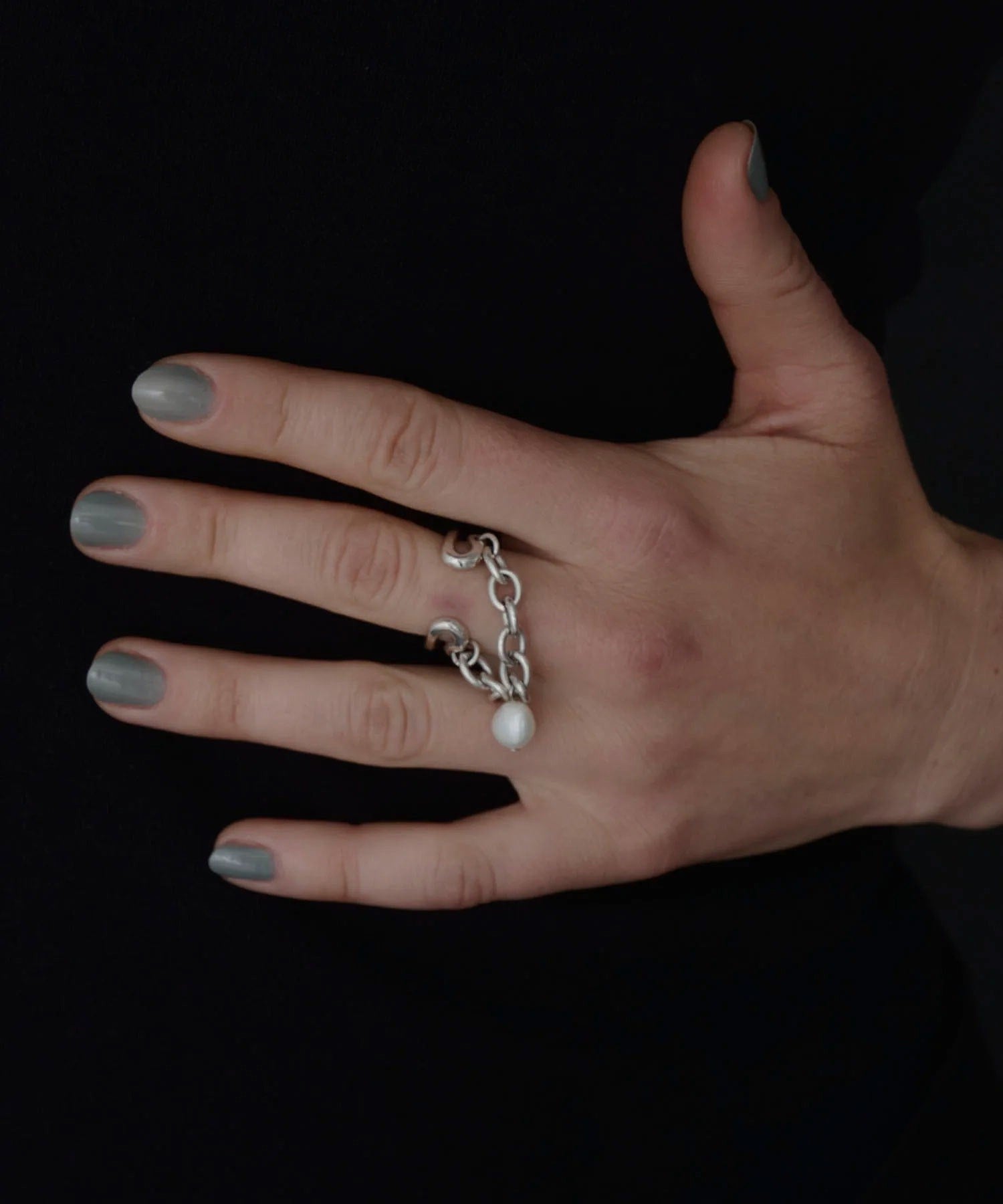 loni/IVY PEARL CHAIN RING