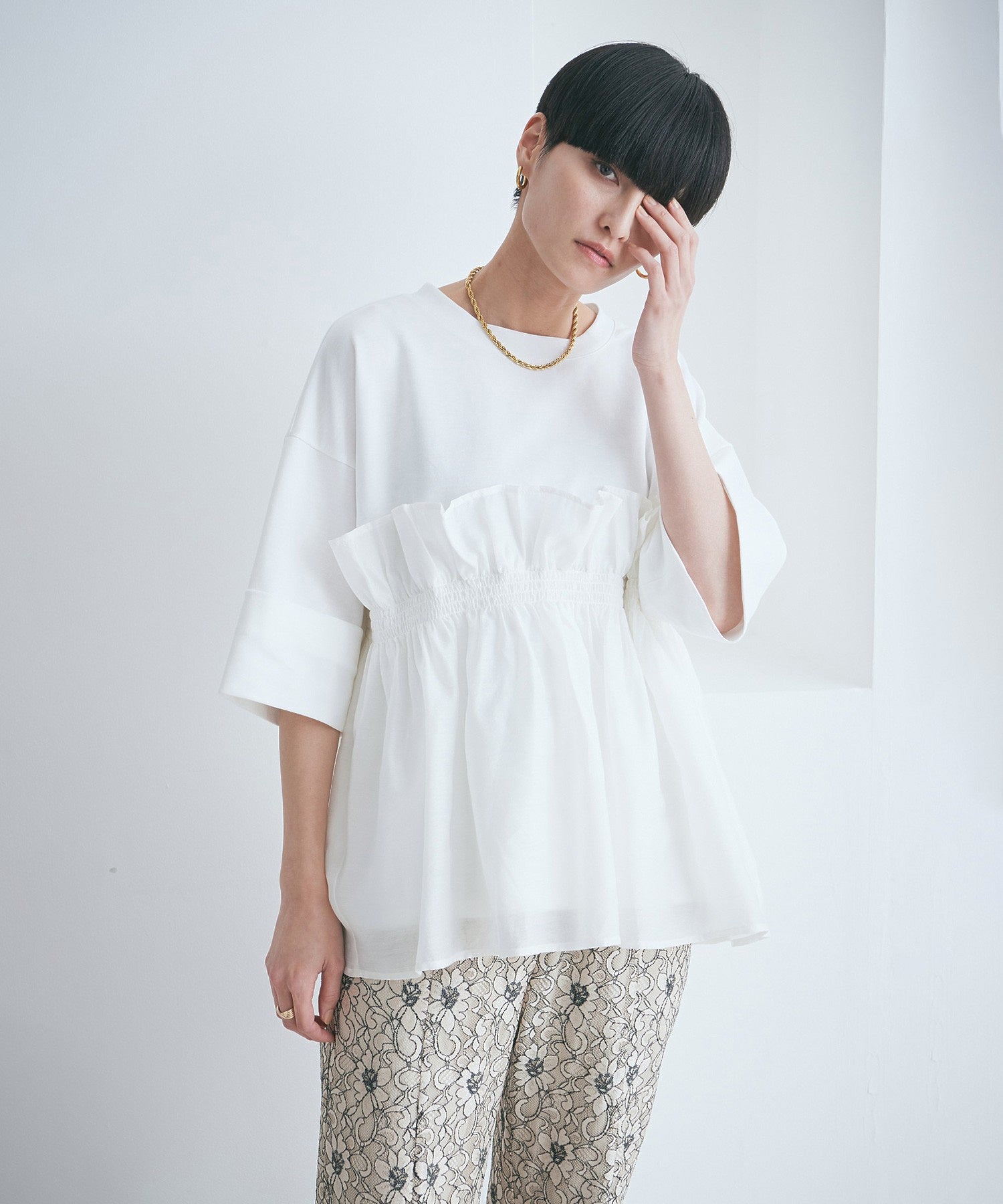 ドッキングフリルカットソー