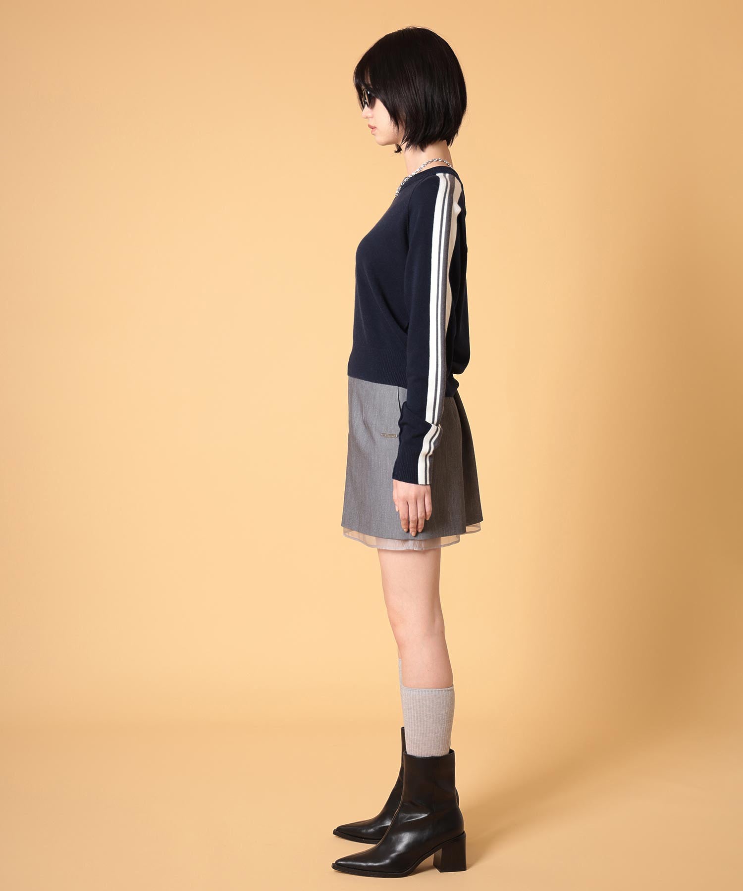 ラインニットプルオーバー