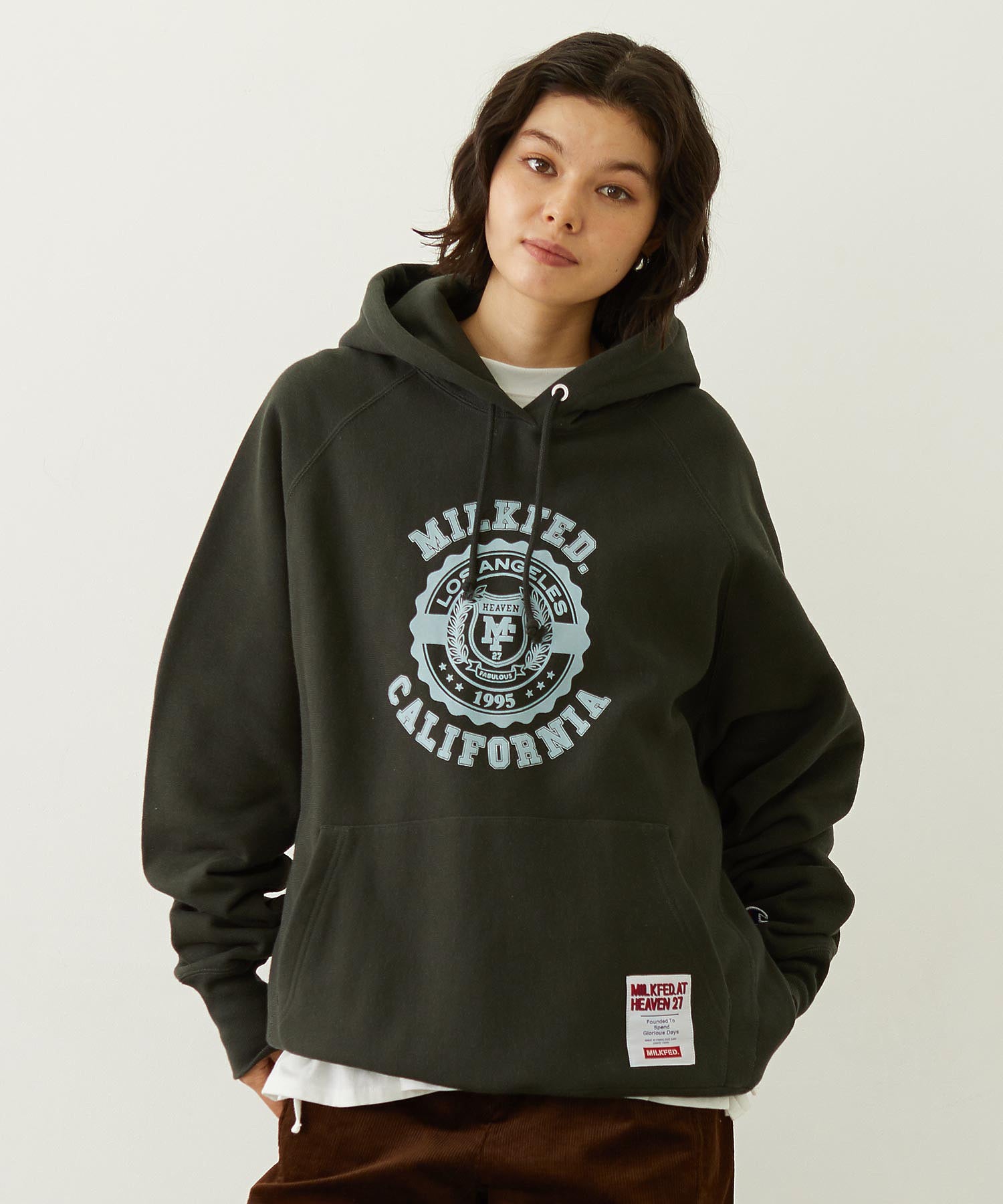 MILKFED. × CHAMPION COLLEGE LOGO SWEAT HOODIE
