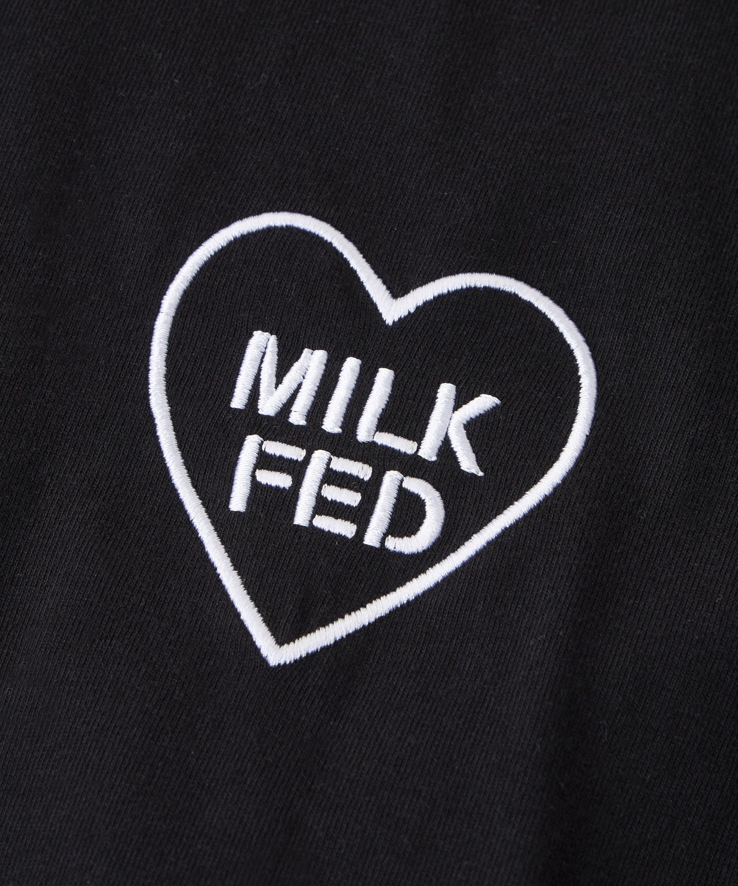 MILKFED. PLAID LOGO WIDE S/S TEE