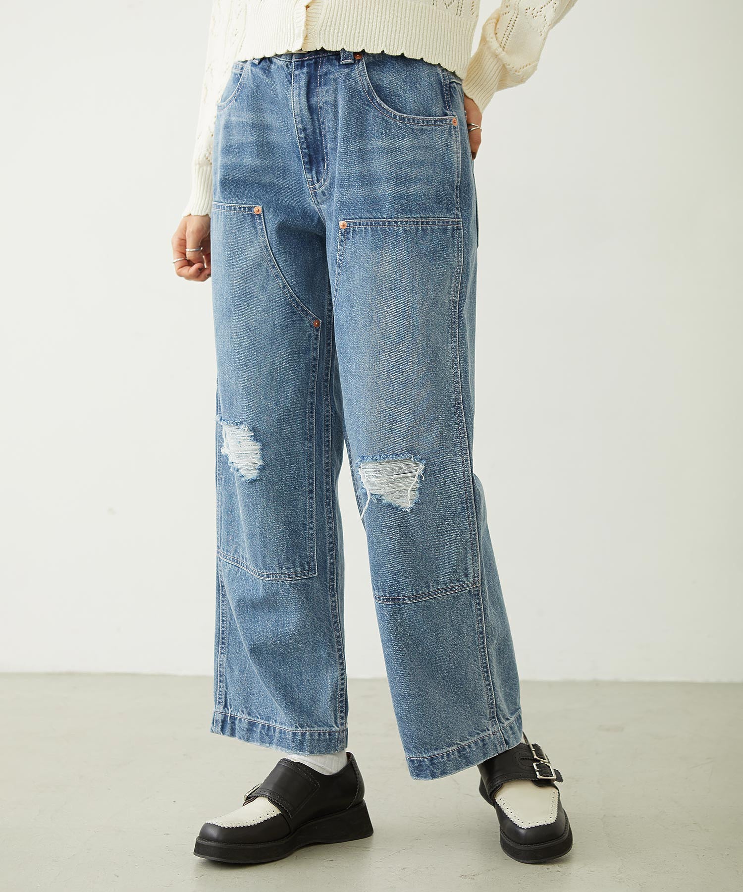 DOUBLE KNEE DISTRESSED DENIM PANTS
