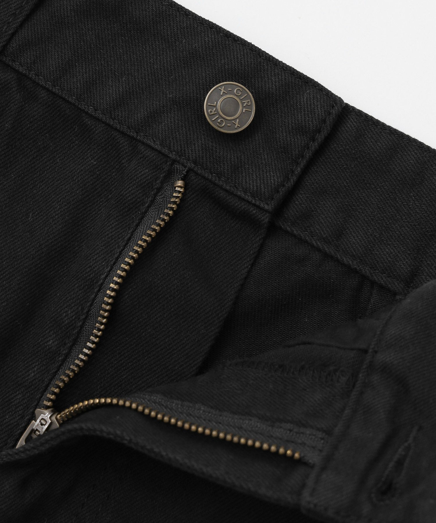 FLAP POCKET MINI SKIRT