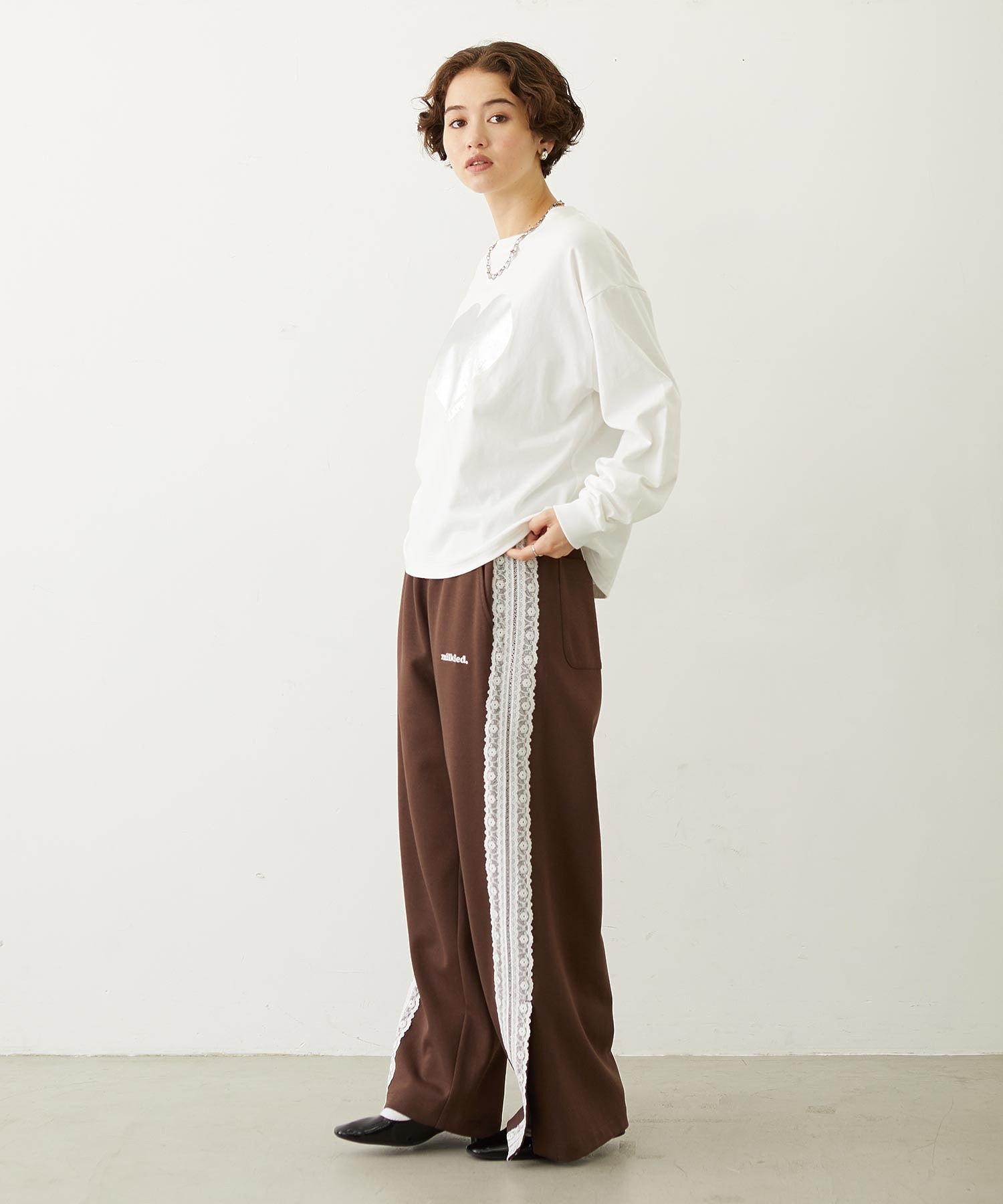 LACE LINE PANTS
