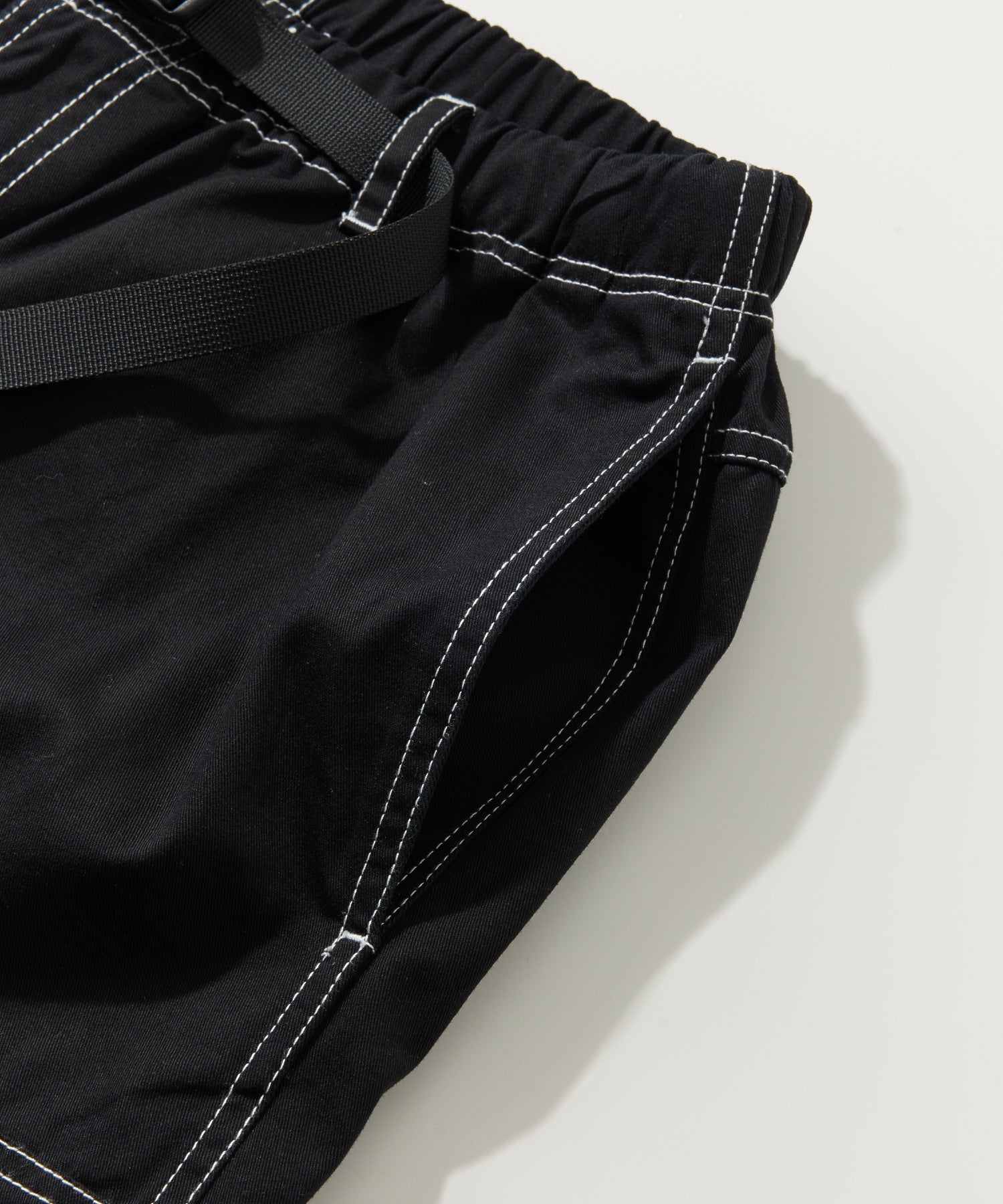 RESORT CARGO PANTS