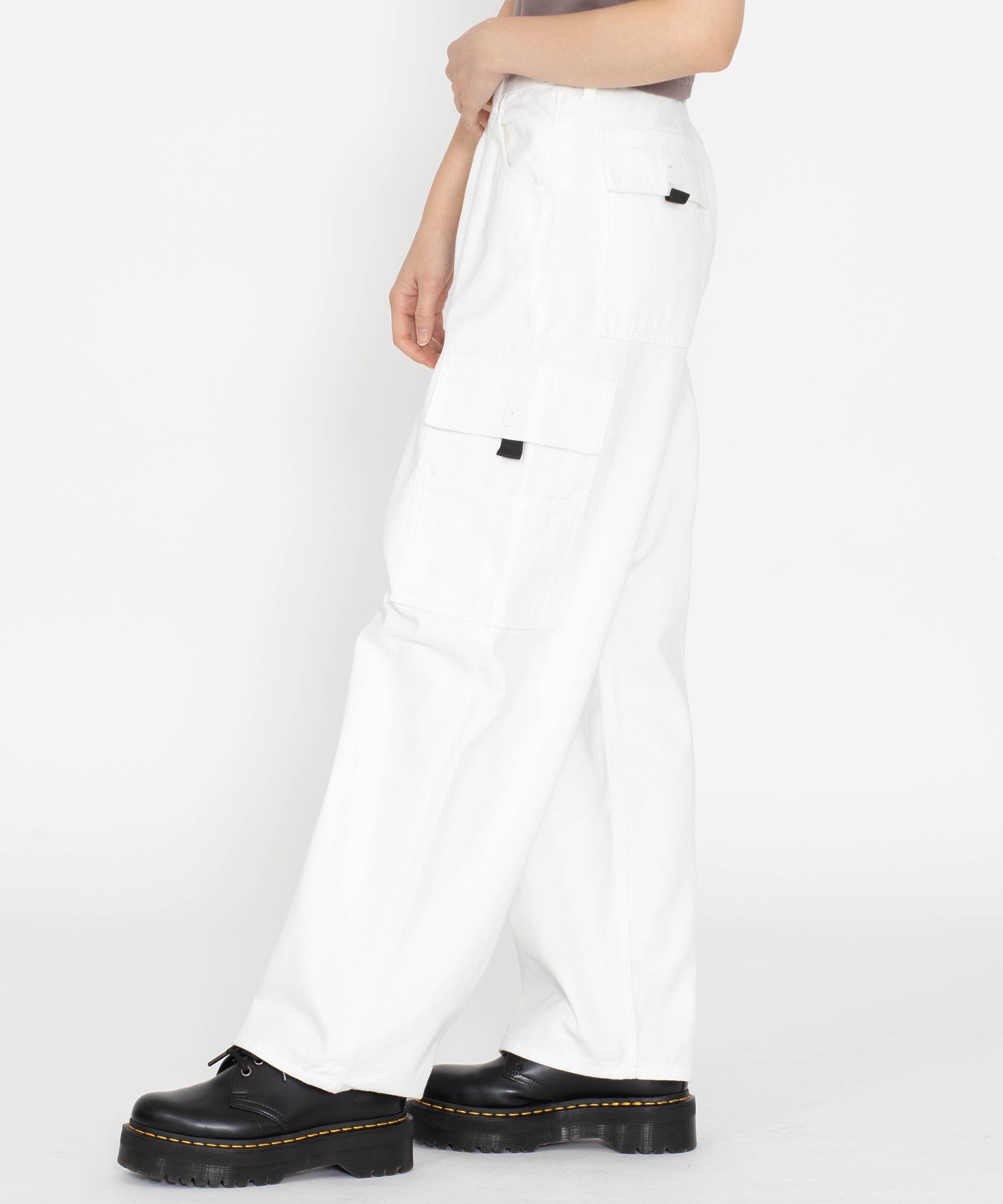 model：H163 着用サイズ：M