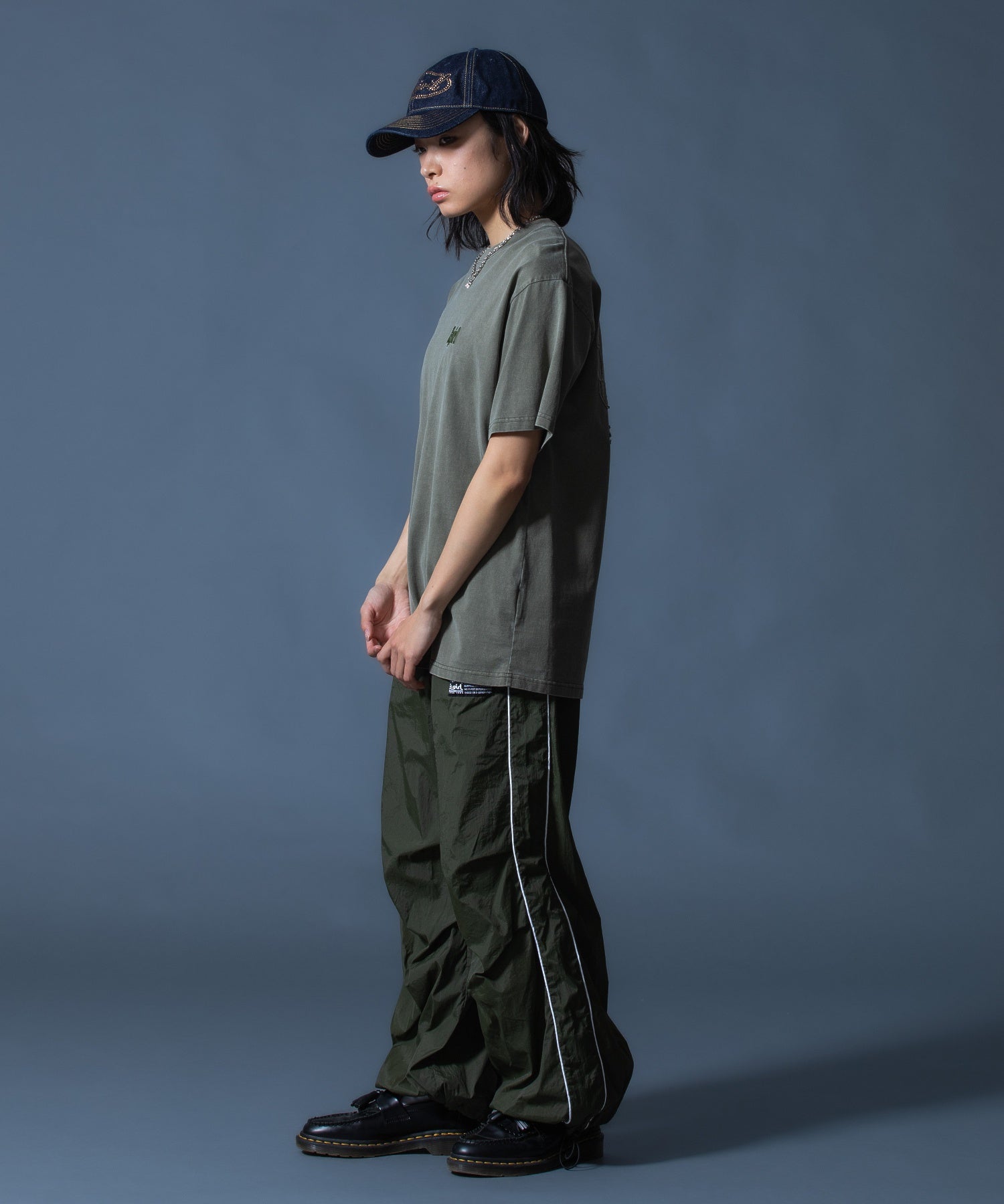 FACE LABEL TRACK PANTS