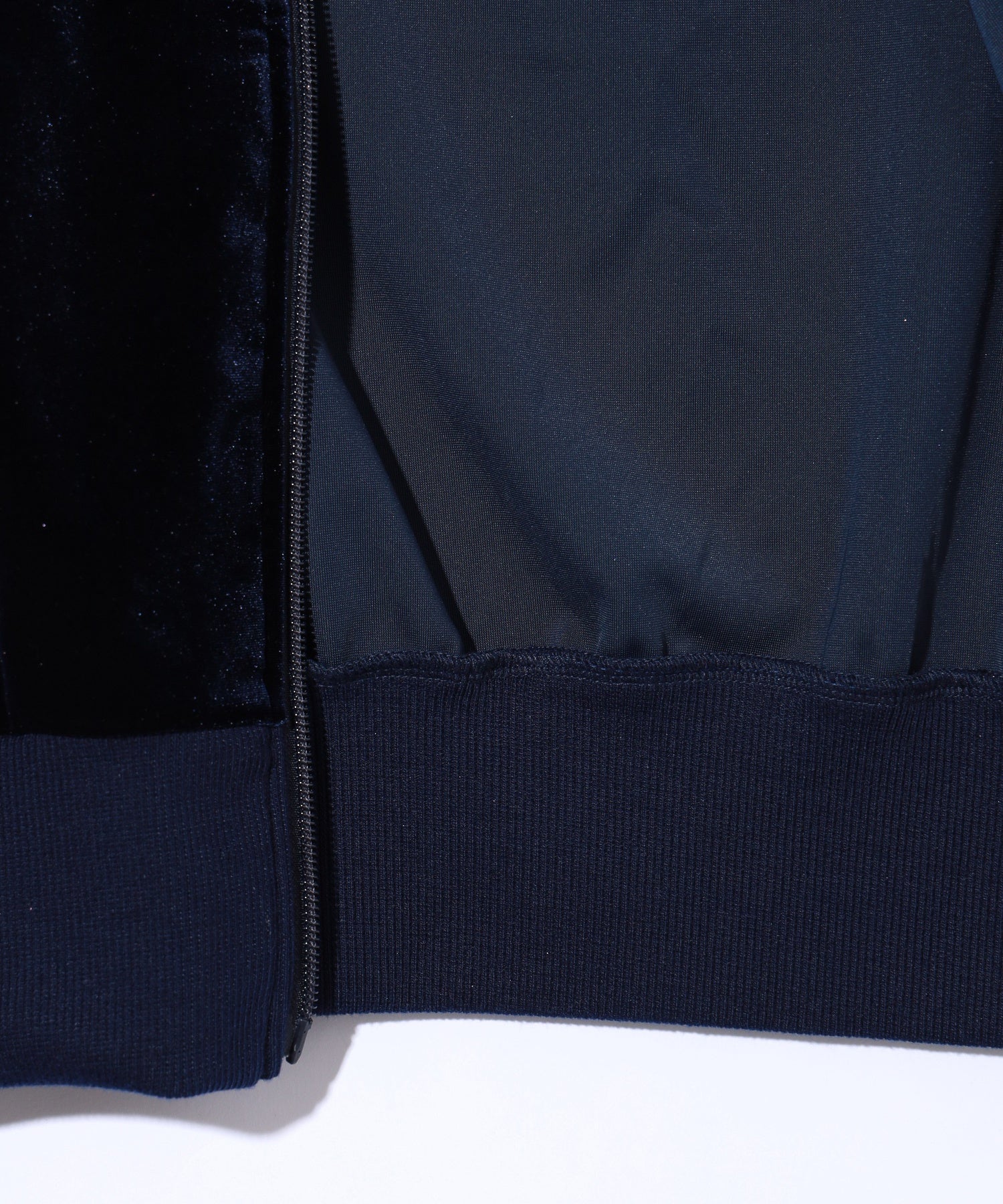 VELOUR ZIP UP HOODIE