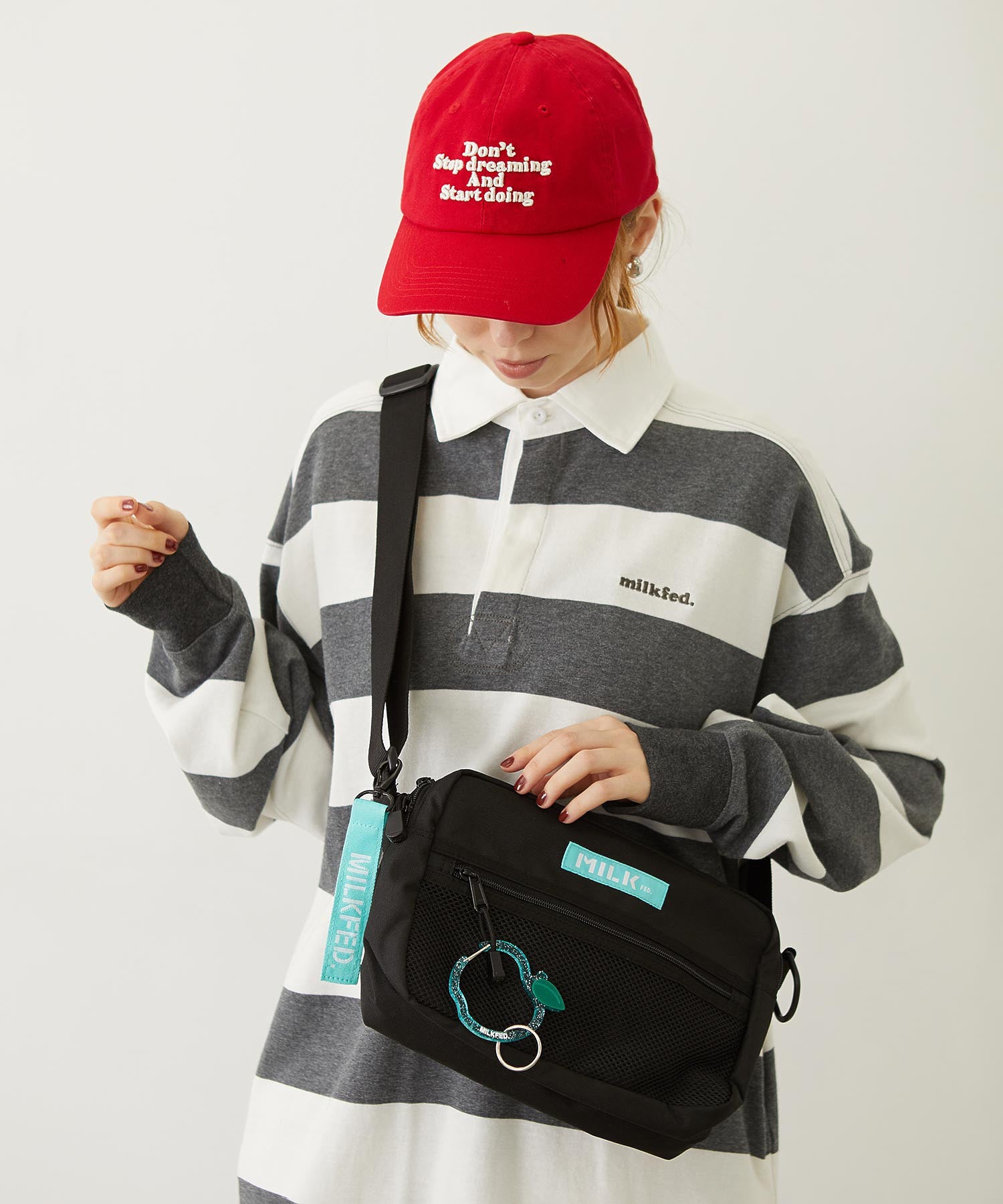 SHOULDER WIDE BAG MESH POCKET LtGREEN
