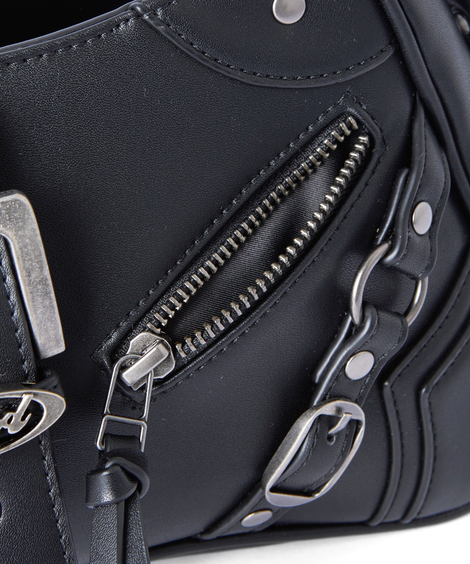 ZIP AND BELT FAUX LEATHER BAG