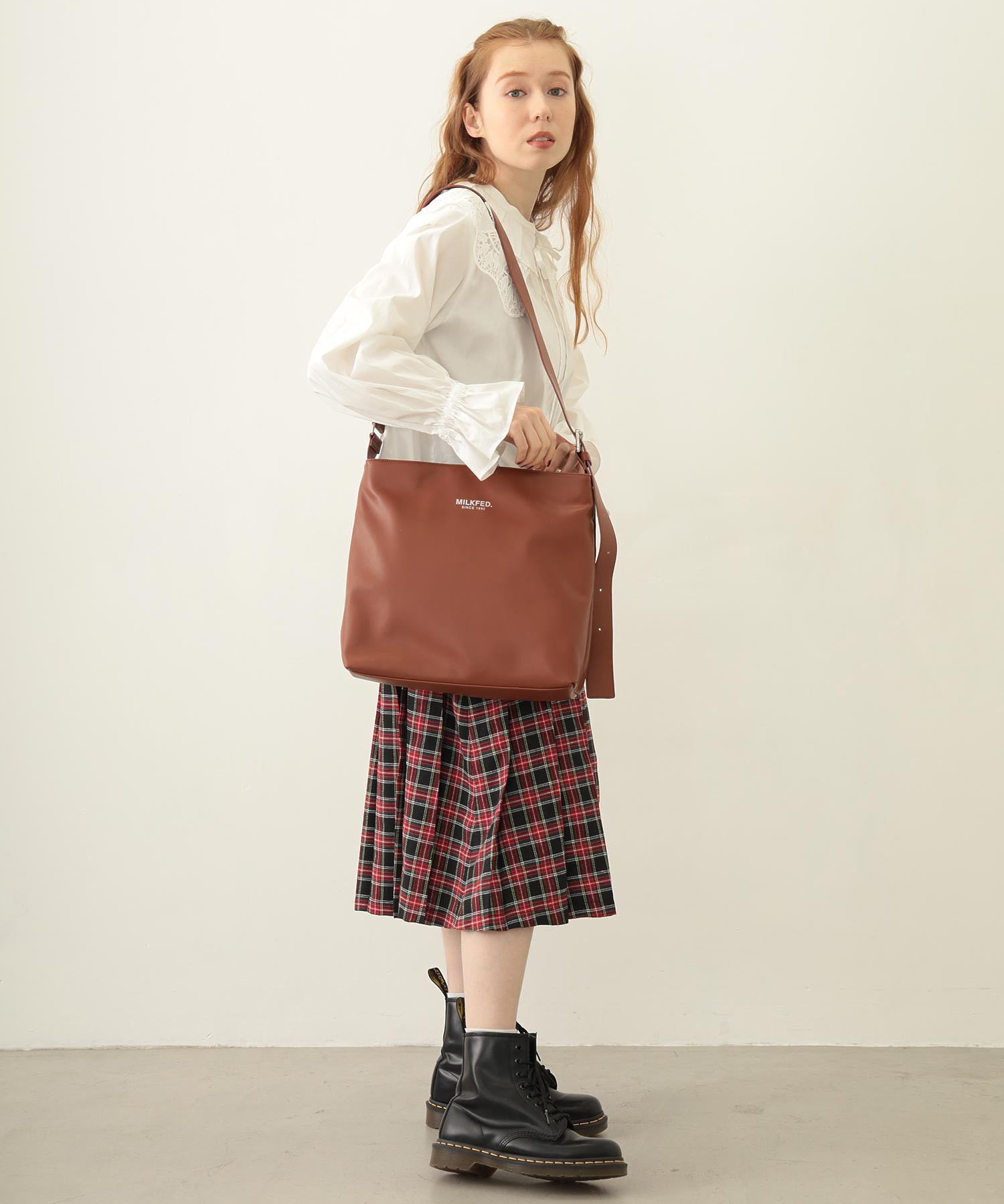 SOLID SHOULDER BAG