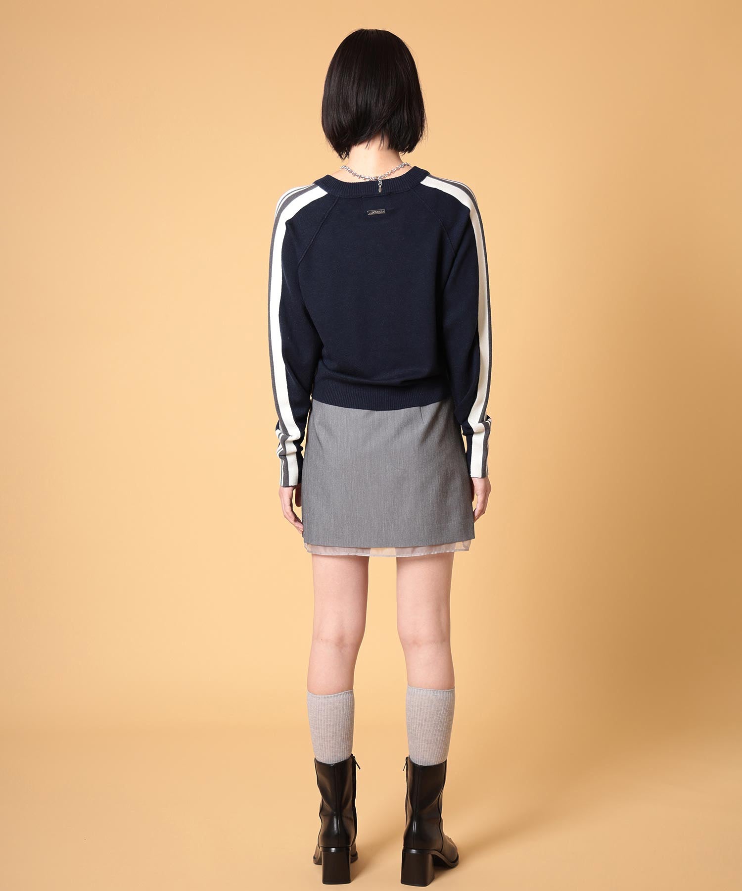 ラインニットプルオーバー