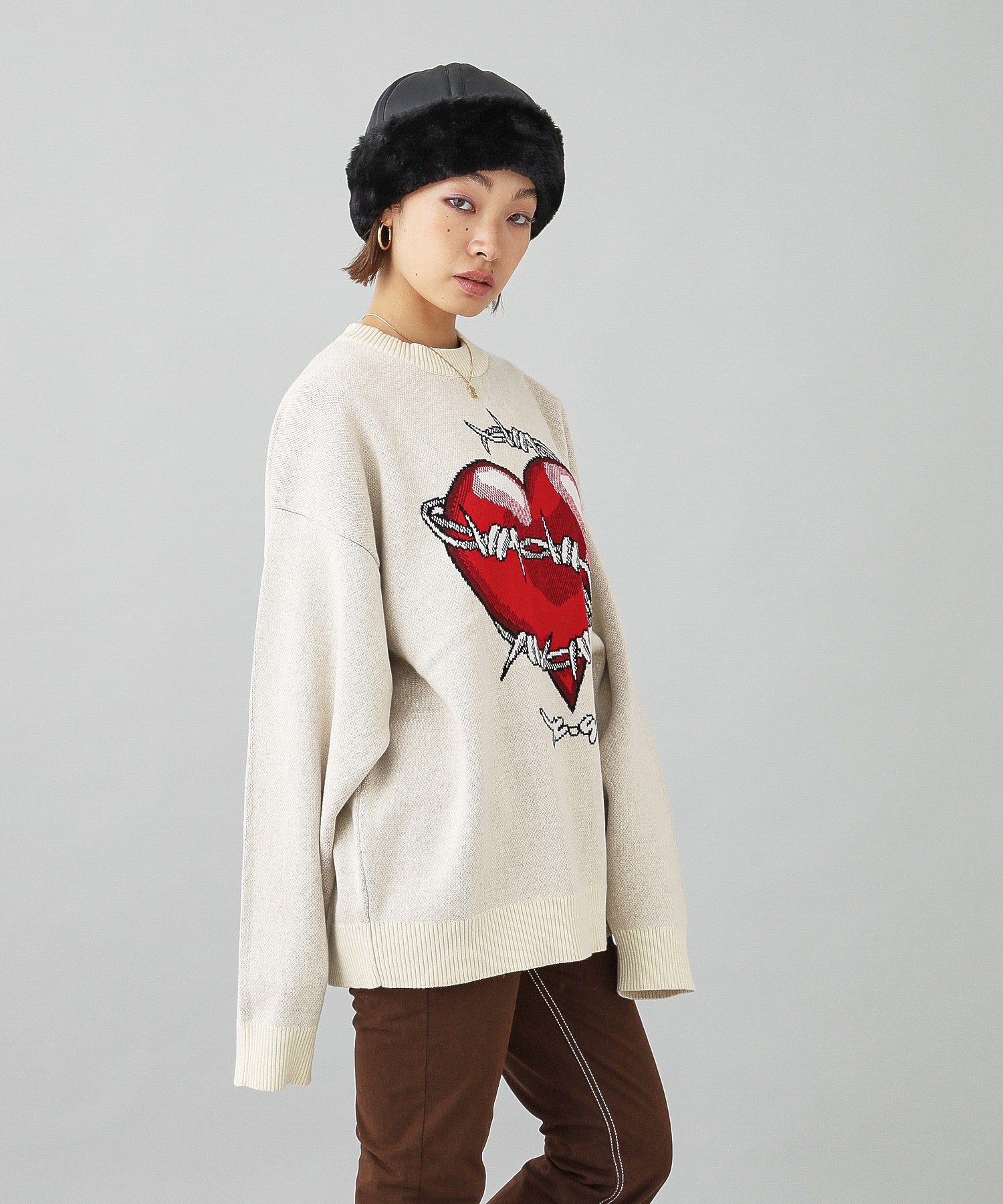 HEART BARBED WIRE JACQUARD KNIT TOP