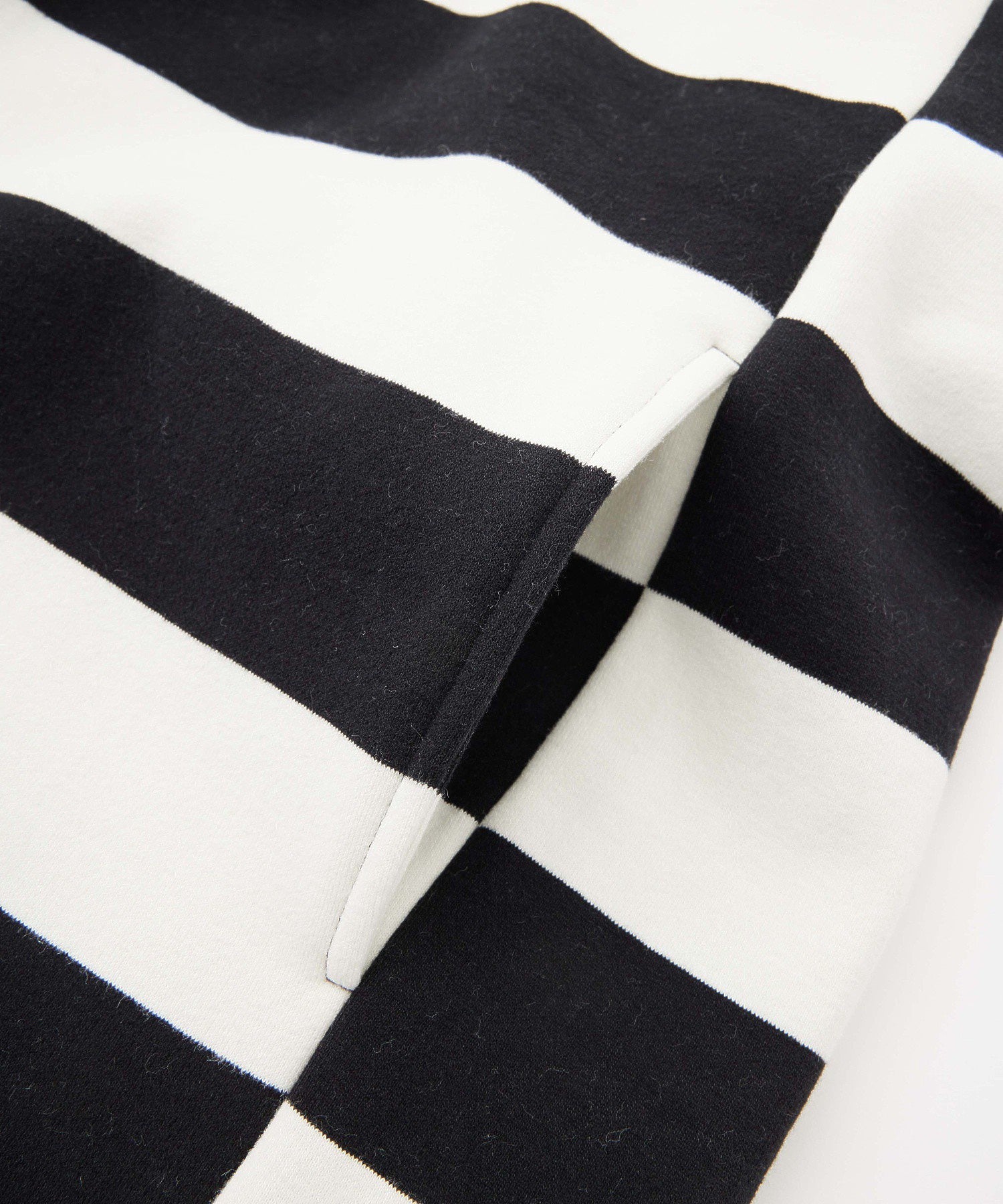 STRIPED TUNIC SWEATSHIRT