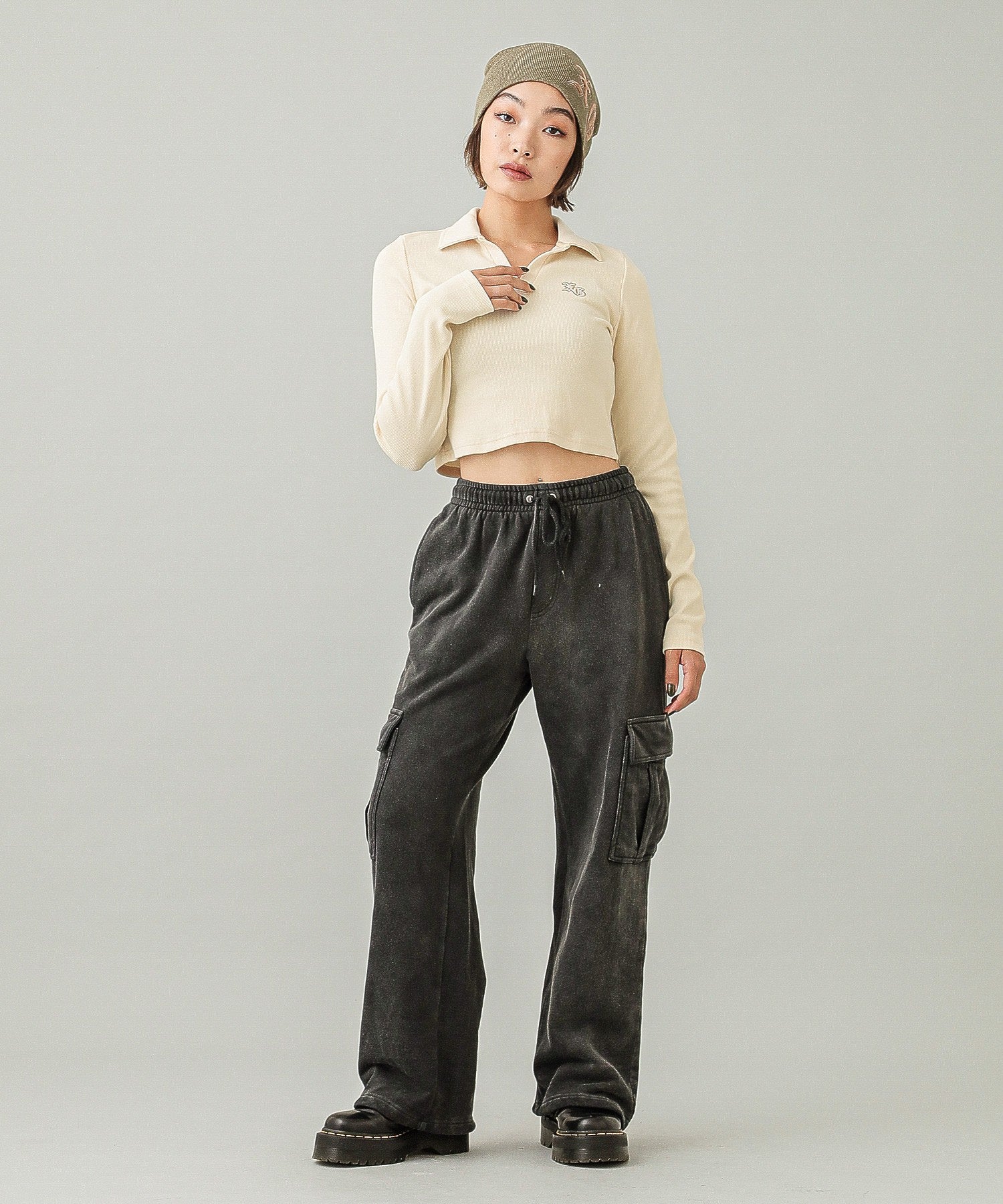 LOOSE FIT SWEAT CARGO PANTS