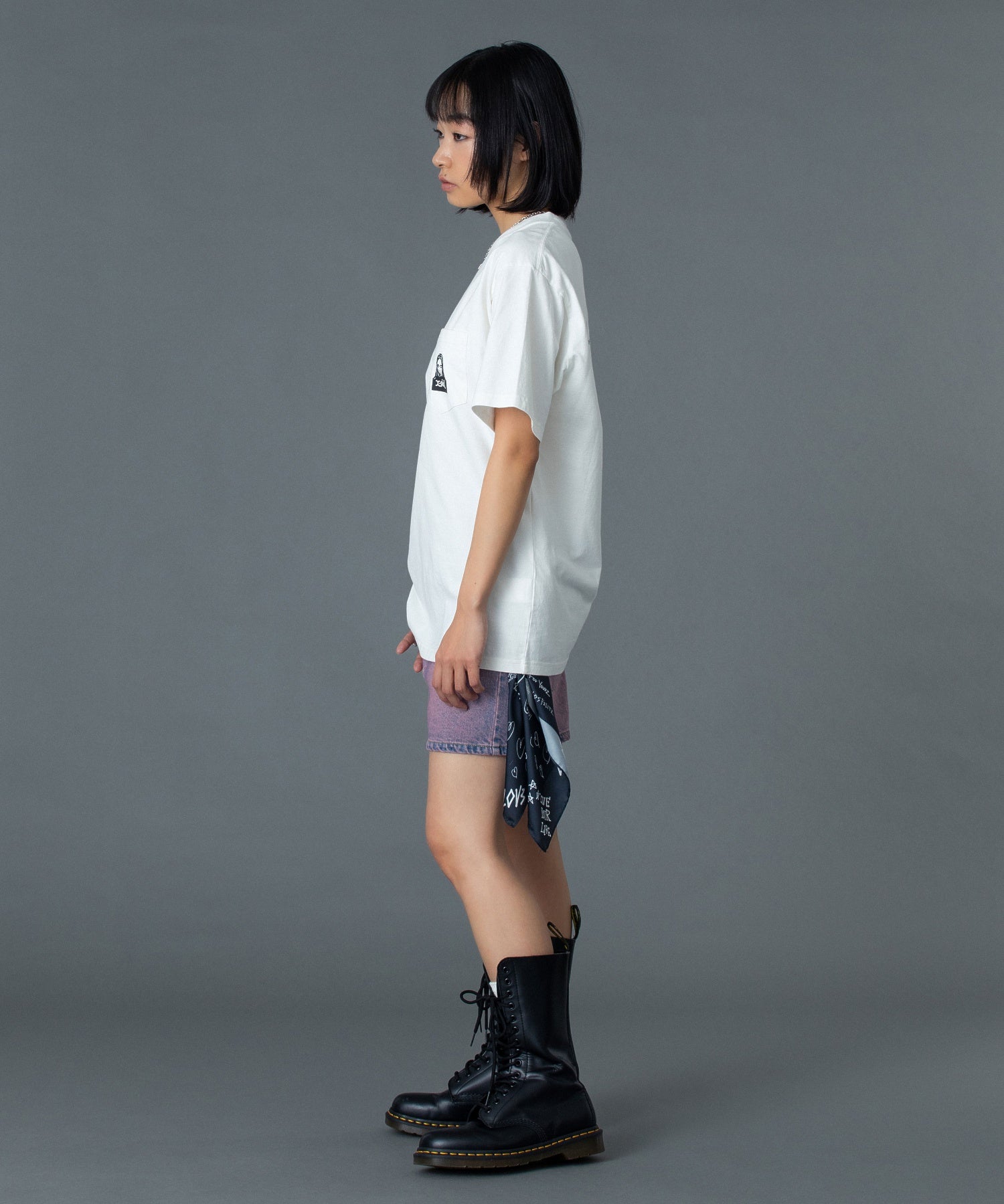 FACE AND WORDS POCKET S/S TEE