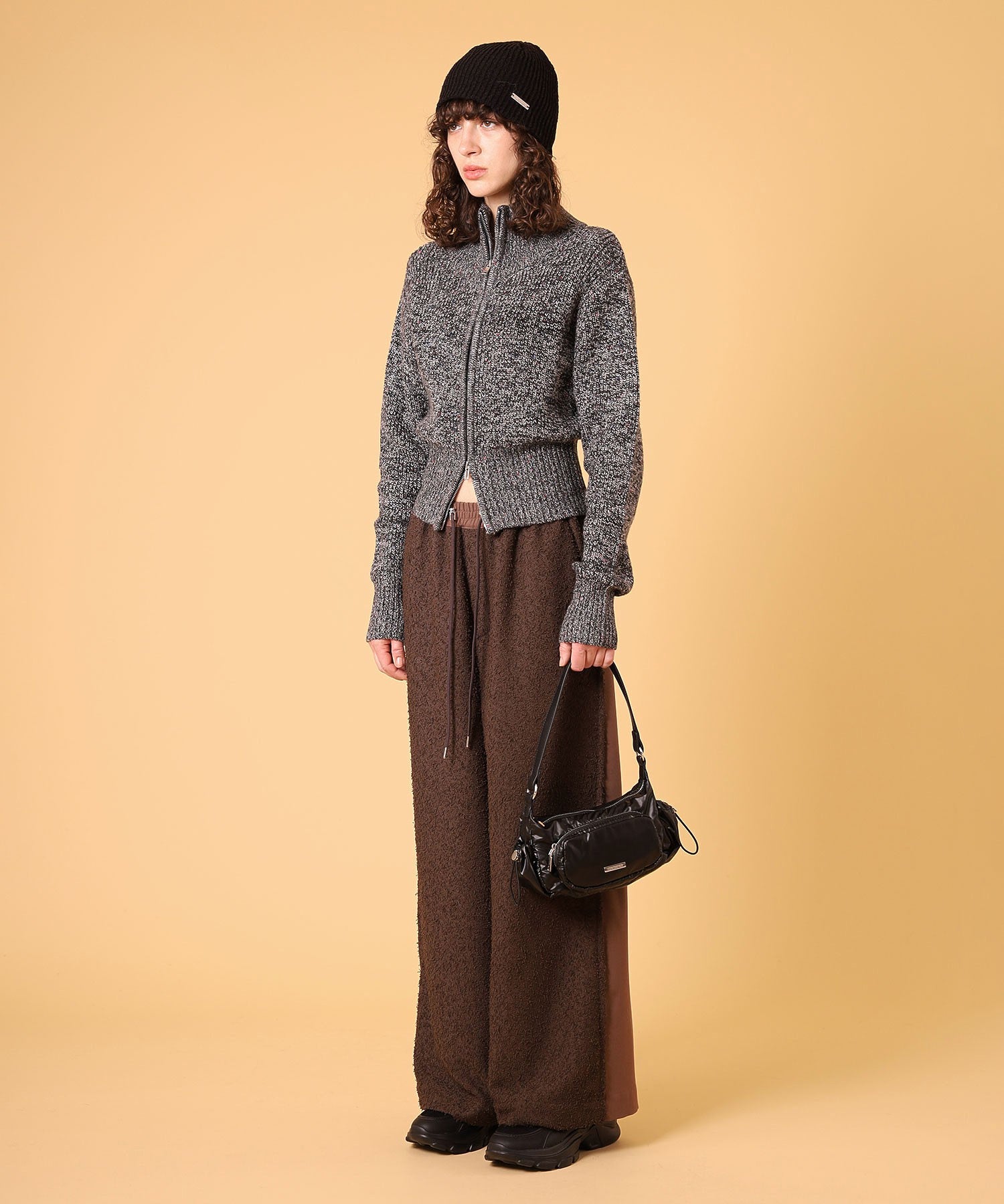 ネップジップアップセーター