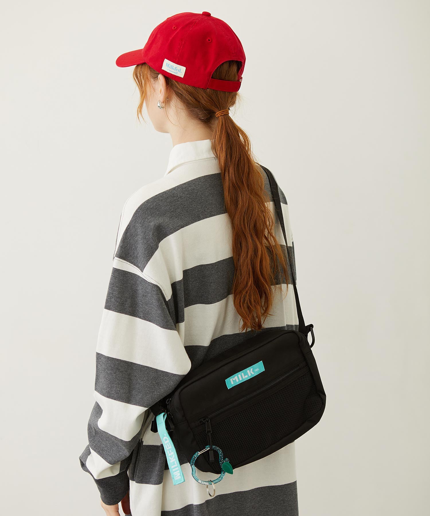 SHOULDER WIDE BAG MESH POCKET LtGREEN