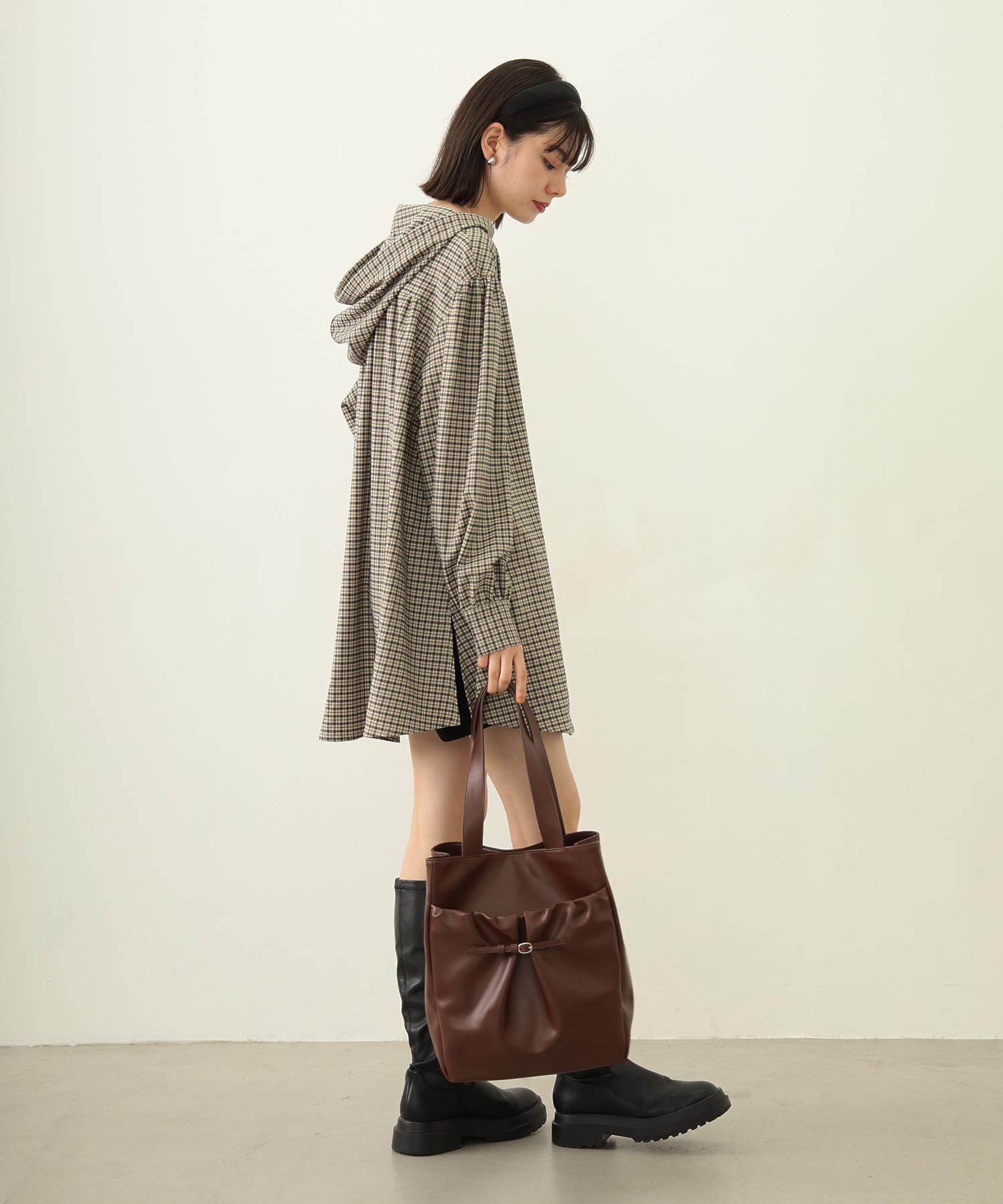 LOGO EMBOSS TOTO BAG