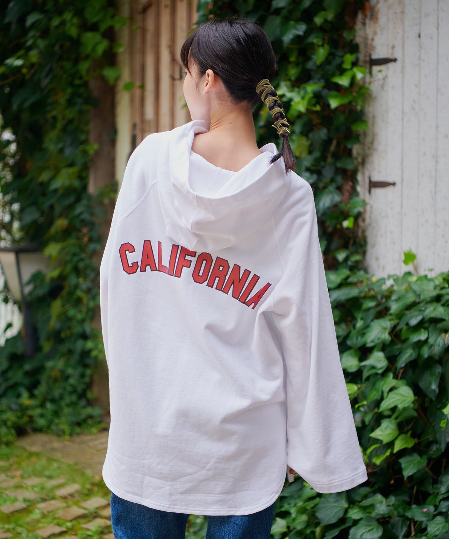 FLARE SLEEVE HOODIE MILKFED.