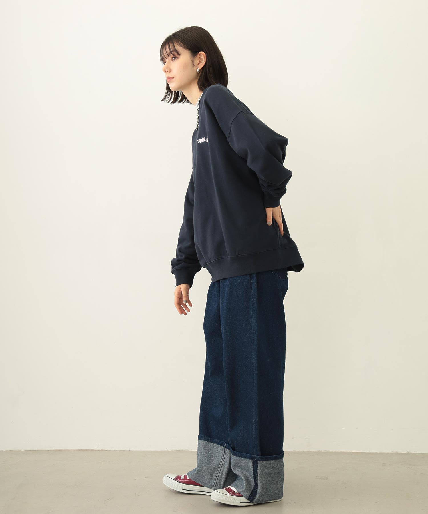 ICING LOGO WIDE CREW SWEAT TOP