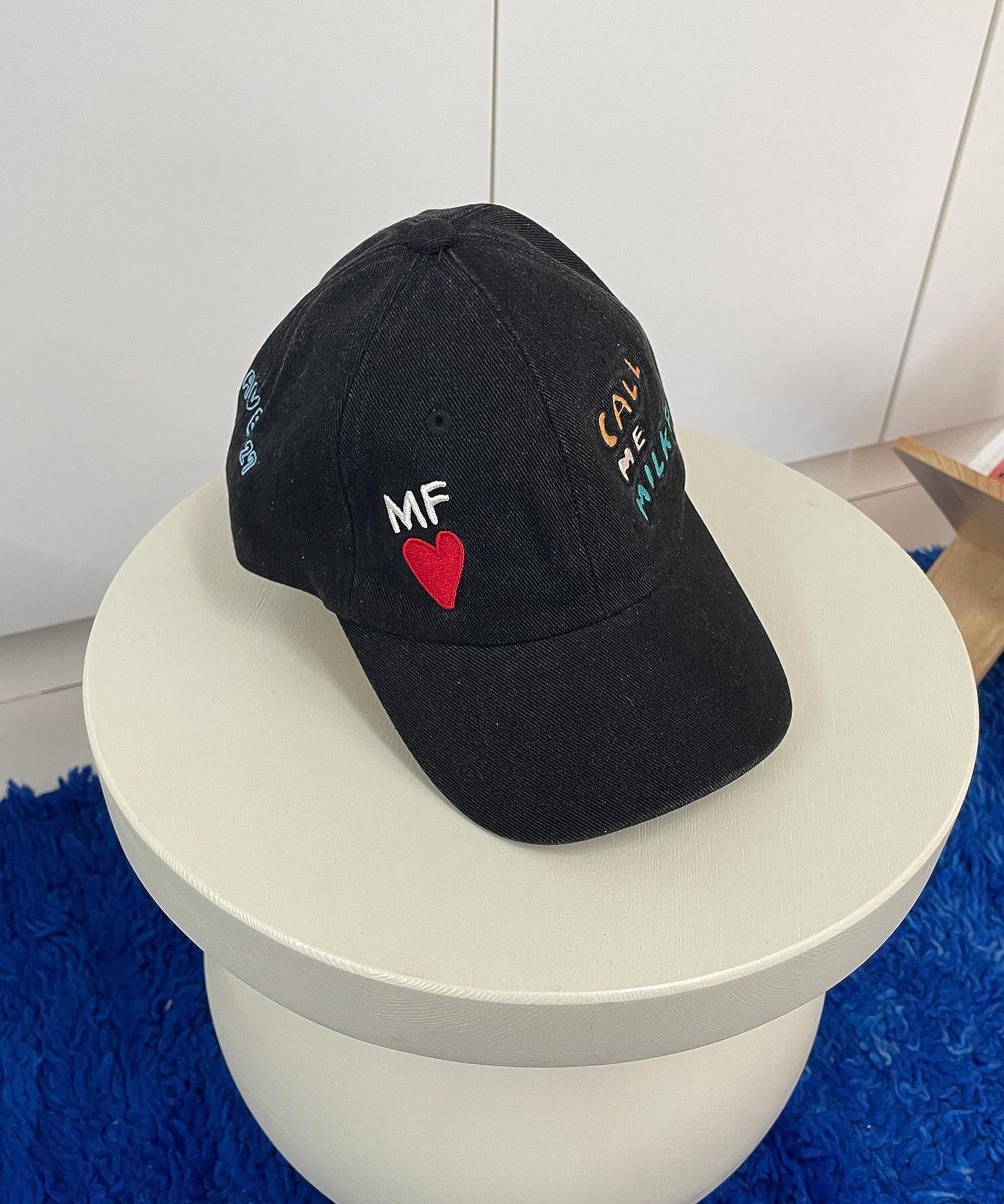 DOODLE EMBROIDERY CAP