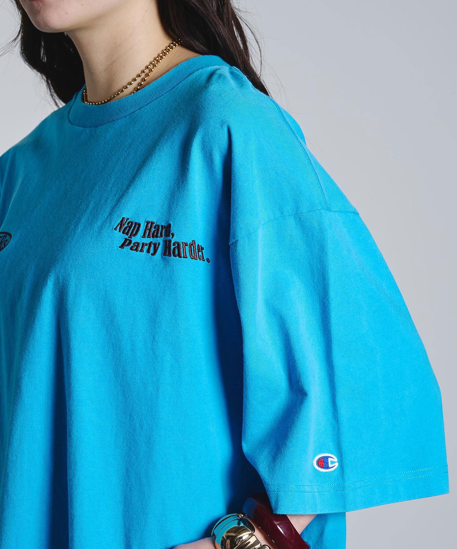 【Champion別注】ROSEBUD x champion LOGO EMBROIDERY BIG TEE
