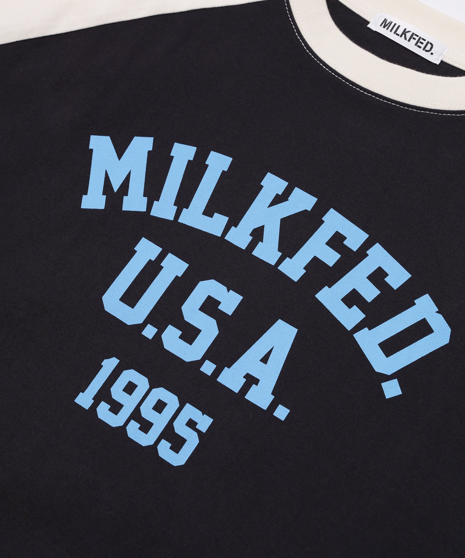 COLLEGE LOGO BIG S/S TOP