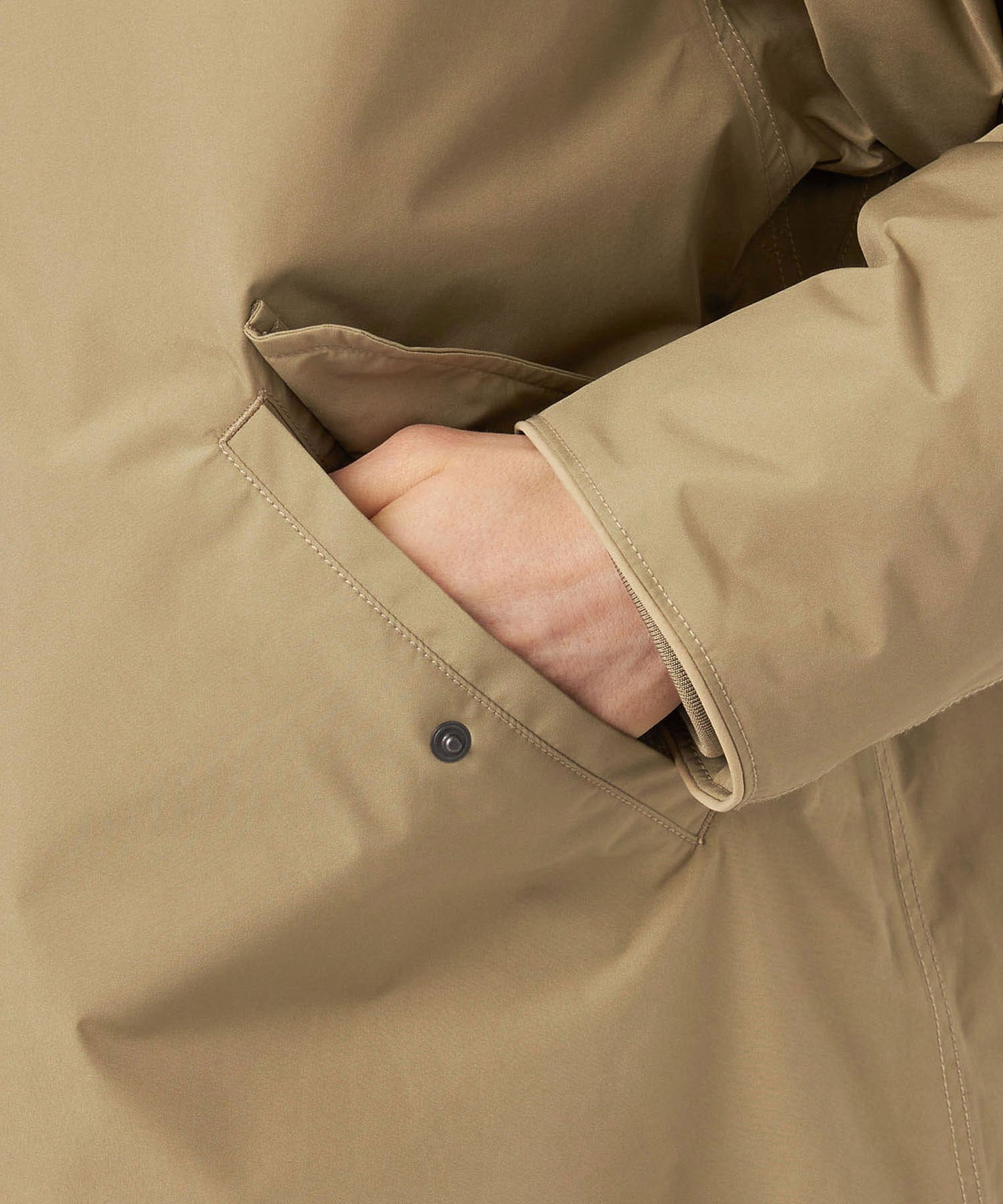 参考画像※当サイトにKhaki Beigeの展開はございません