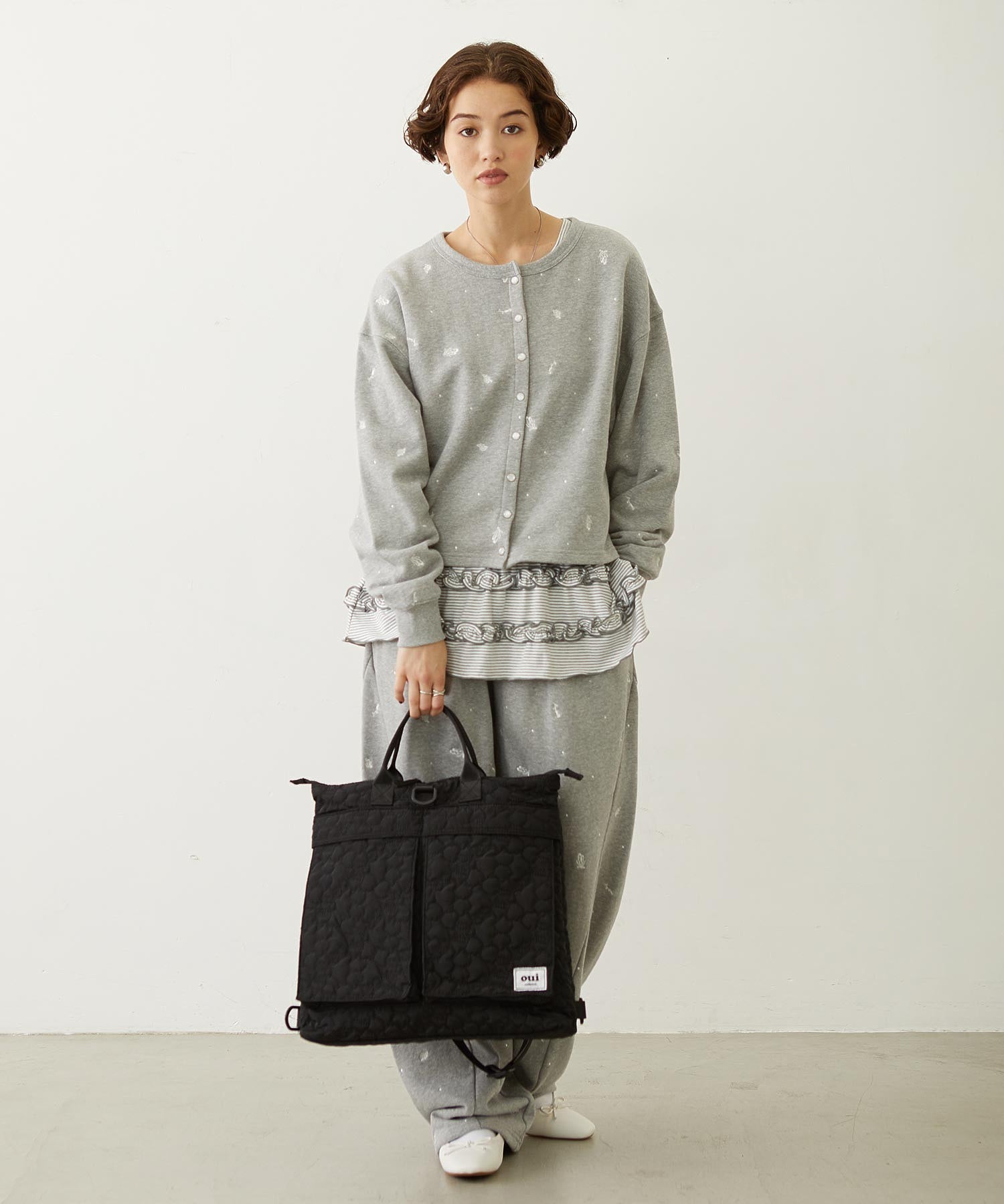 RUFFLE HEM L/S TOP