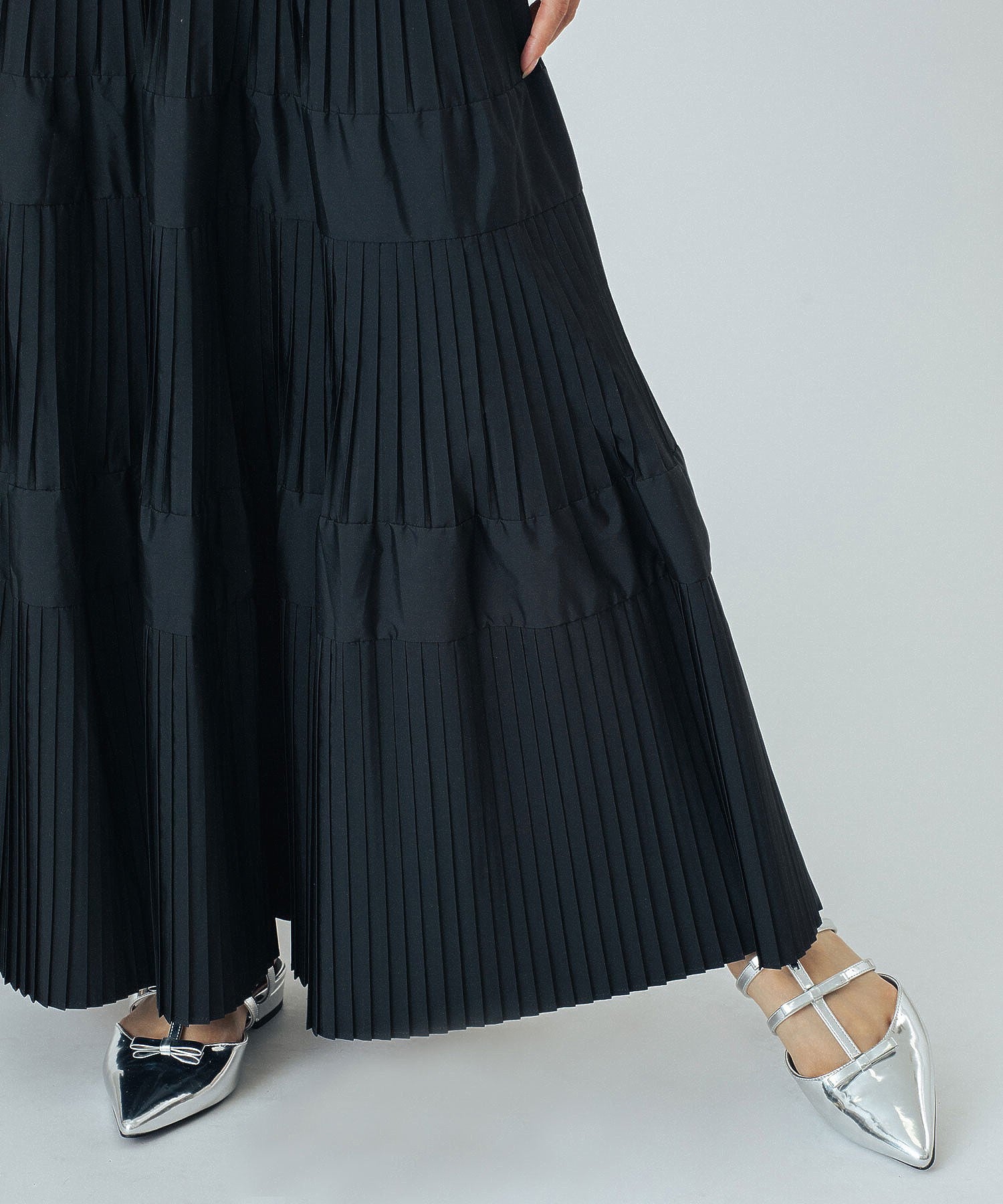 TIERED SKIRT