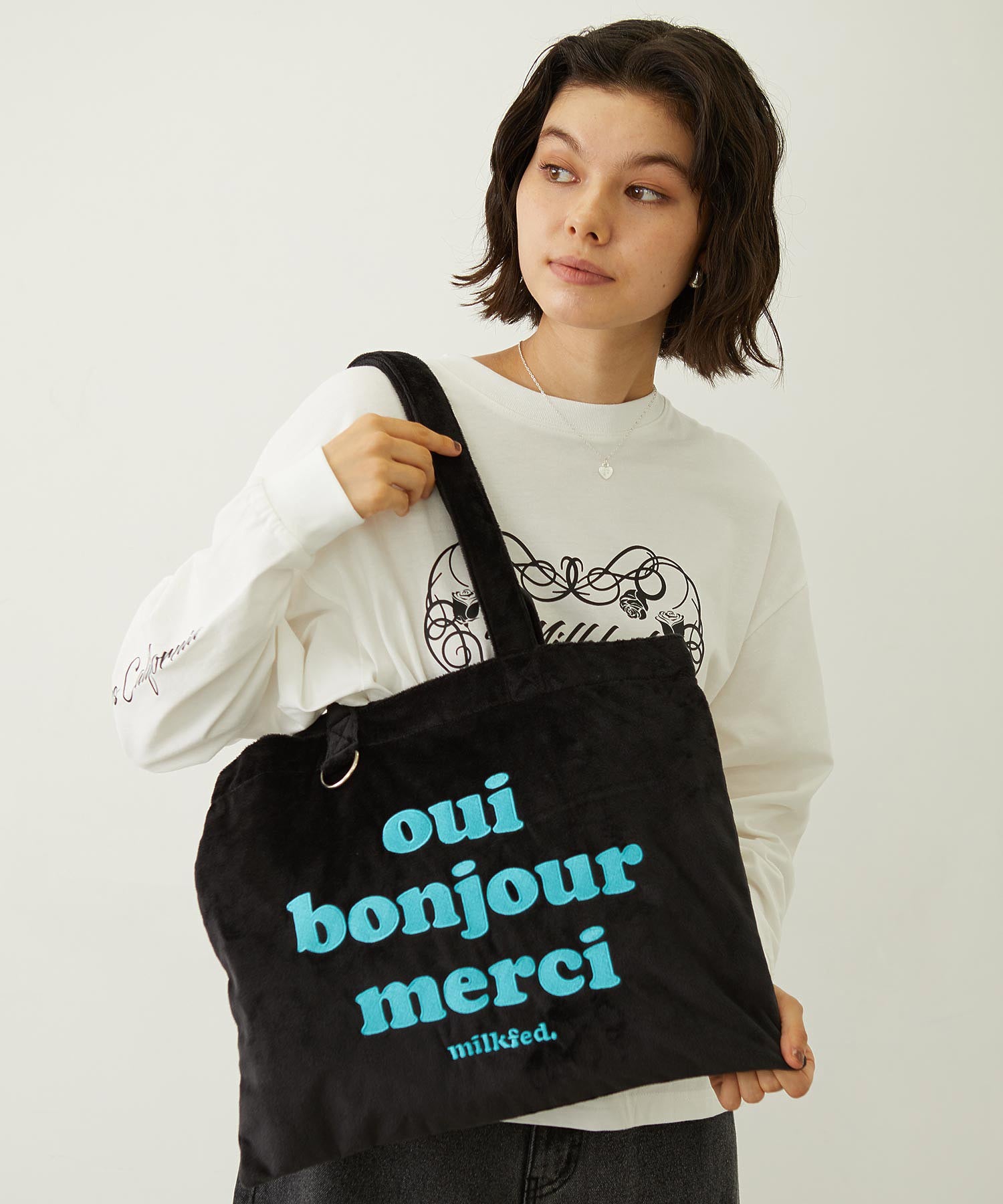 LOGO FLUFFY BAG